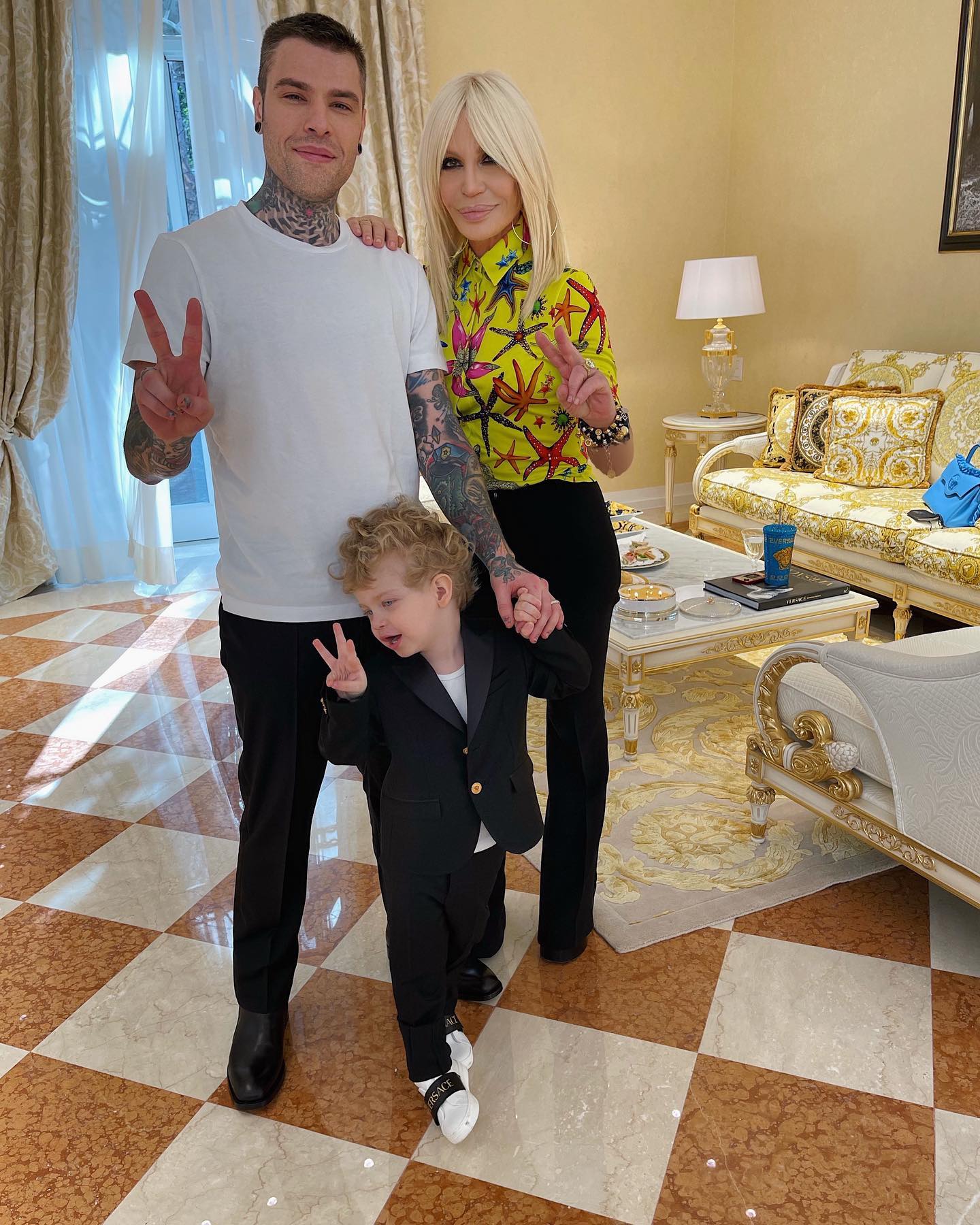 Fedez Zia Donatella...