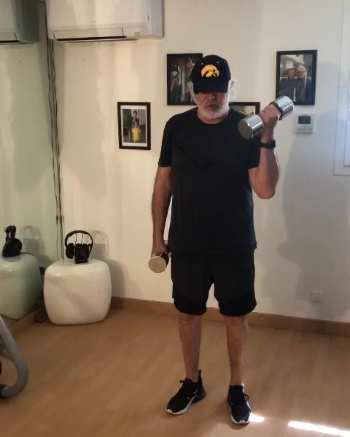 Flavio Briatore Anche oggi un po’ di lavoro in palestra. Buon sabato a tutti!...