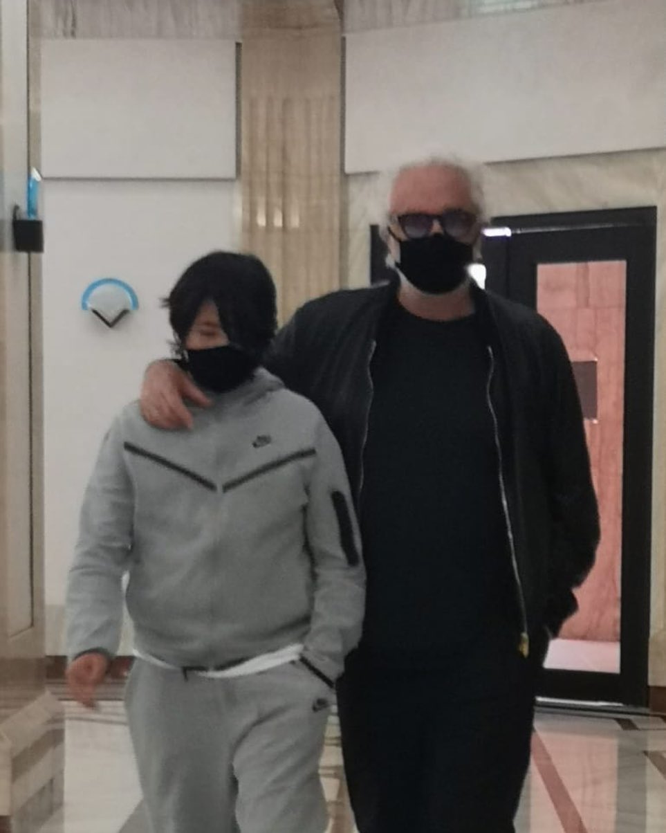 Flavio Briatore Oggi accompagno  dal dentista...