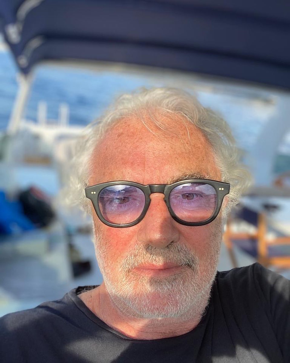 Flavio Briatore Fine giornata in barca.
Buona serata a tutti...