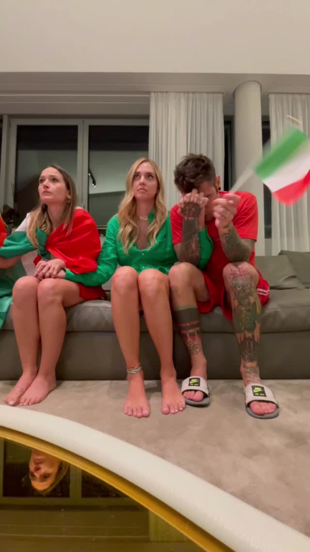 Fedez Ci abbiamo messo un po’ a capirlo ma siamo CAMPIONI D’EUROPA!...