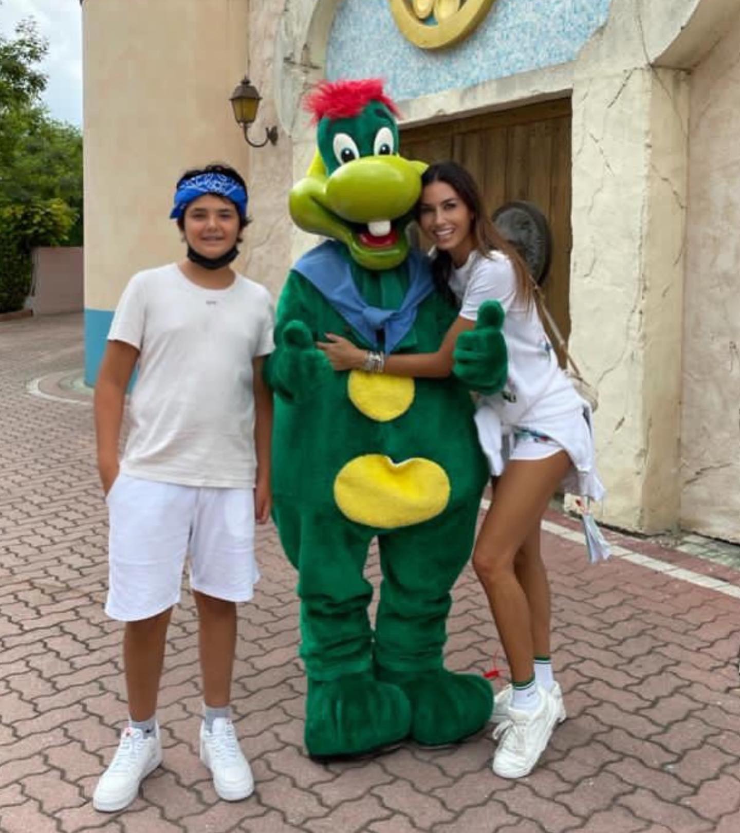 Elisabetta Gregoraci Ci siamo divertiti tanto, abbiamo riso, giocato e corso per tutta Gardaland senz...