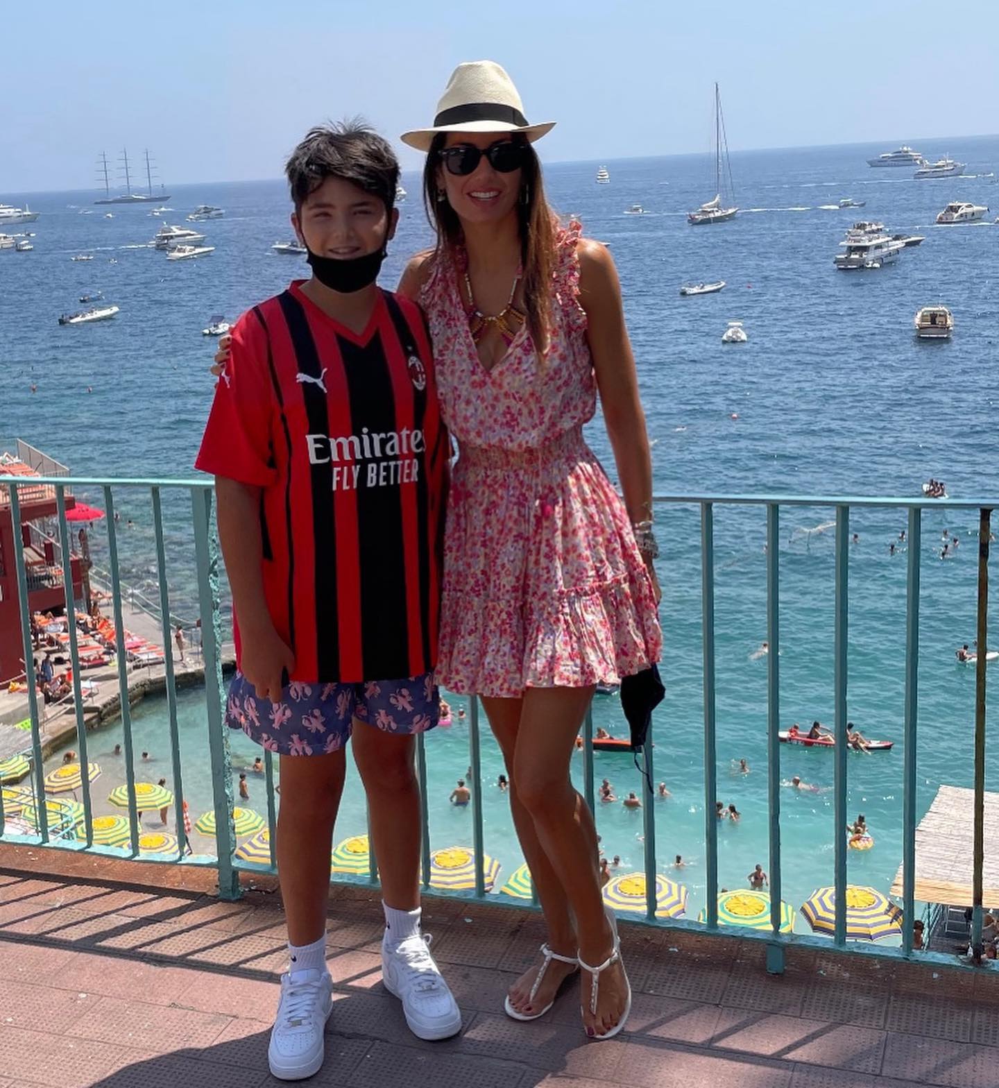 Elisabetta Gregoraci Un bellissimo week-end italiano a Capri...