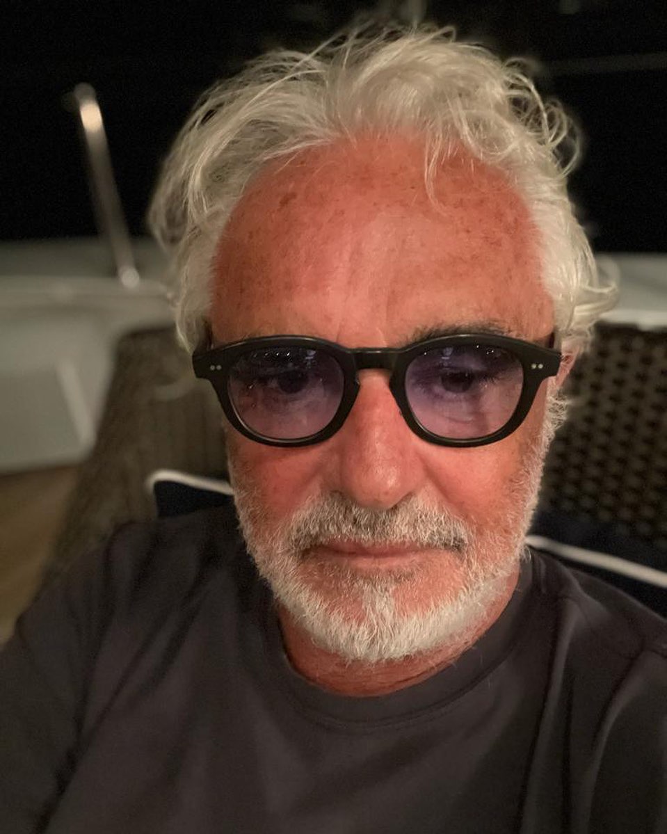 Flavio Briatore Ultimi giorni di vacanza…voi dove li state passando?...