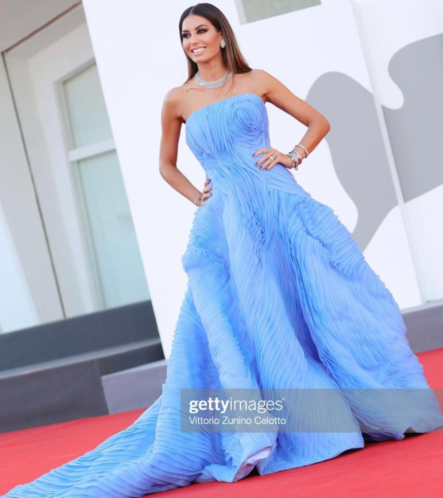 Elisabetta Gregoraci Come nelle favole..Venezia 78: un’emozione unica di quelle che ti fanno battere ...