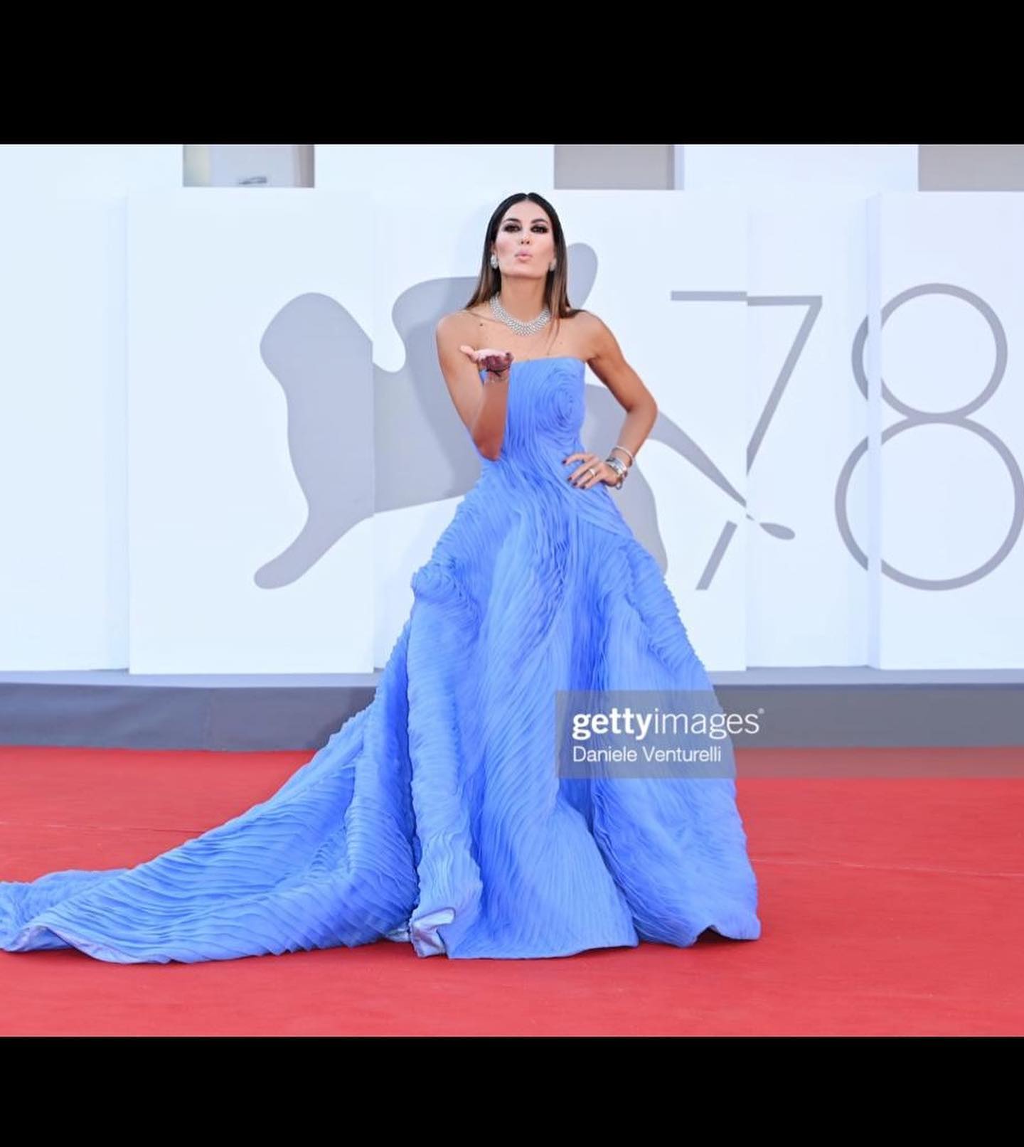 Elisabetta Gregoraci Come nelle favole..Venezia 78: un’emozione unica di quelle che ti fanno battere ...