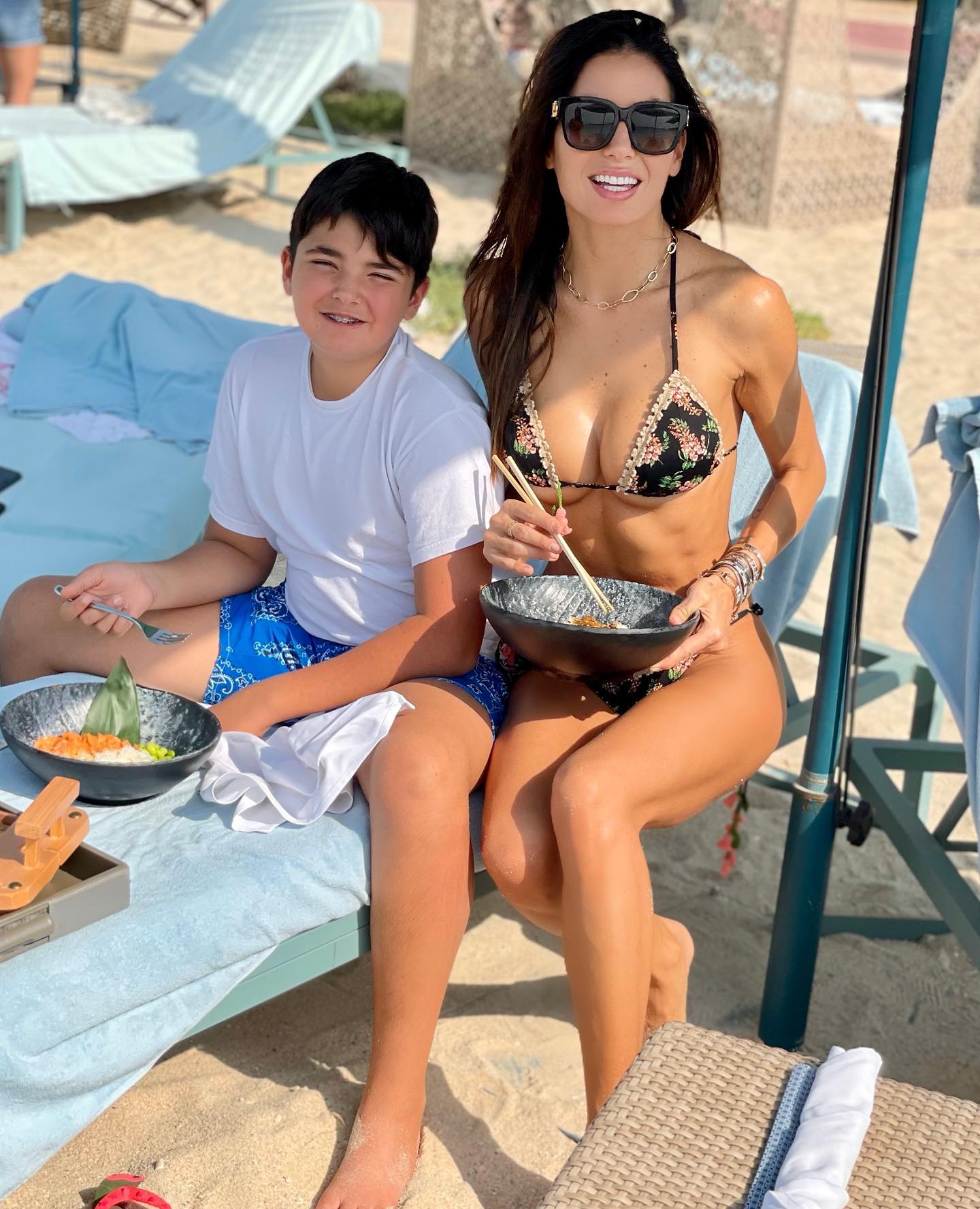 Elisabetta Gregoraci OFF for Holidays with my Boy...