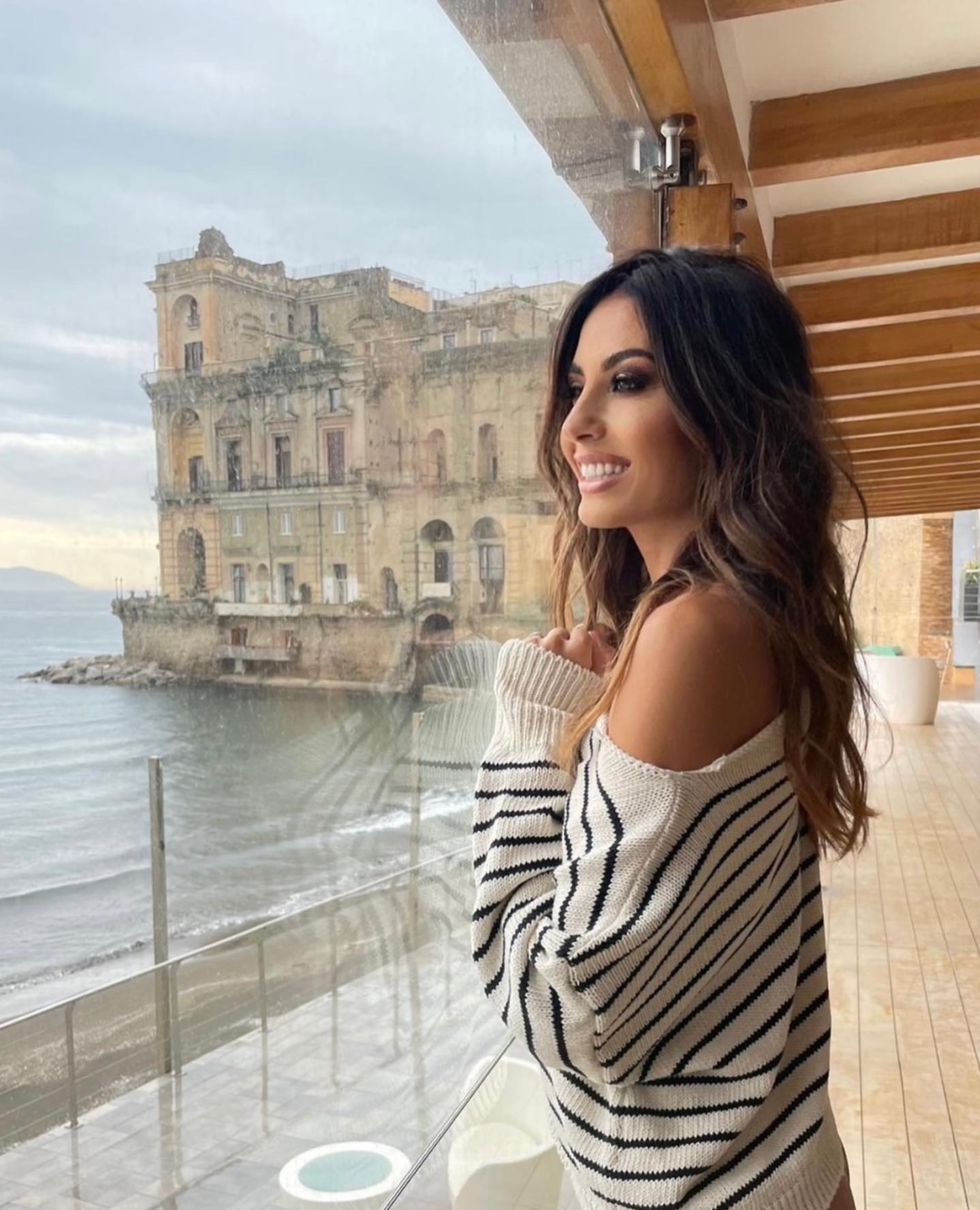 Elisabetta Gregoraci Dietro una nuova campagna fotografica c’è un enorme lavoro di squadra che spesso...