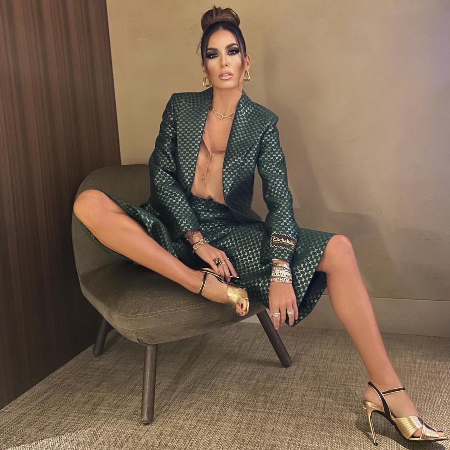 Elisabetta Gregoraci Pronta per la Premiere Italiana di House of Gucci 
.
.
....