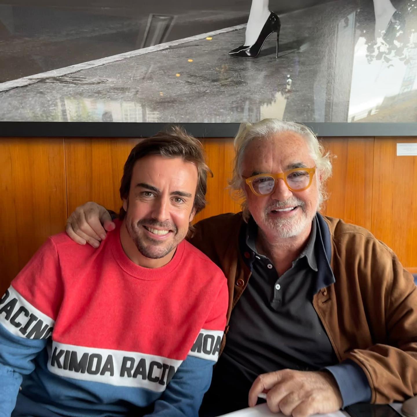 Flavio Briatore Si festeggia con Fernando il podio del GP del Qatar...