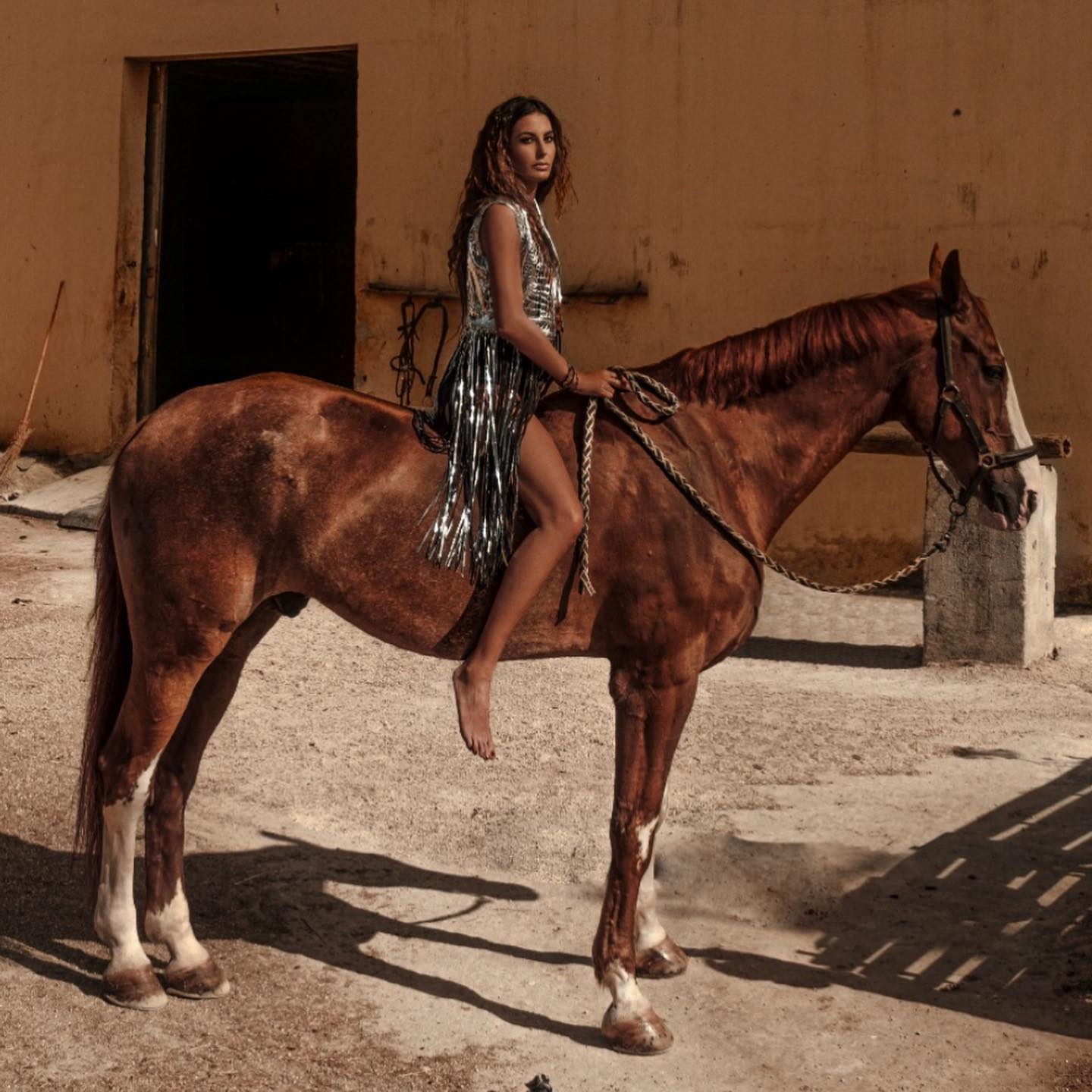 Elisabetta Gregoraci Da piccolina andavo a cavallo…mi piaceva tantissimo, era una mia passione. Poi u...