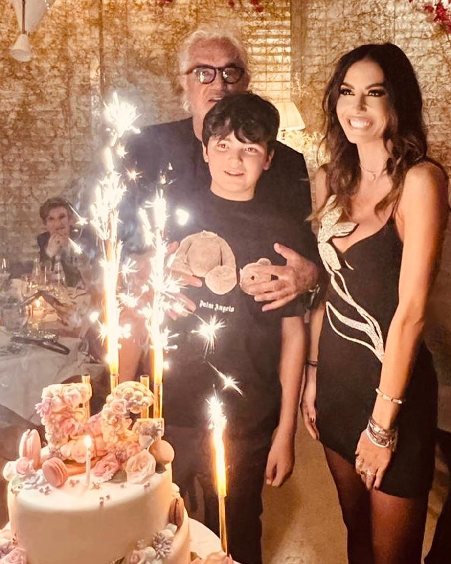 Flavio Briatore Buon compleanno Elisabetta...