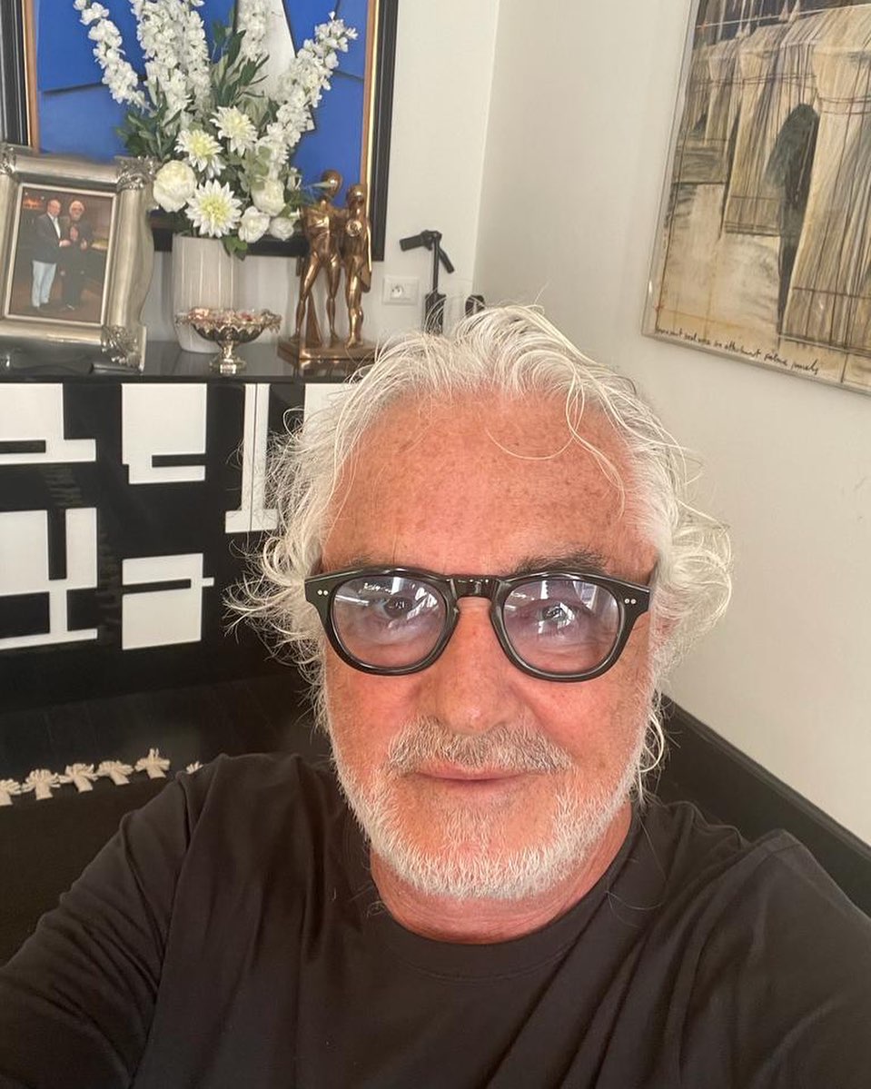 Flavio Briatore Buon lunedì a tutti...