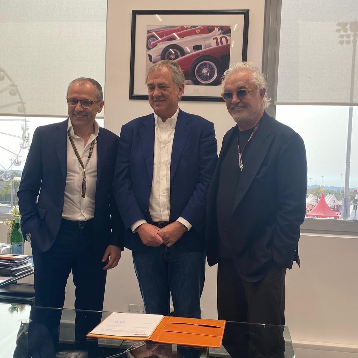 Flavio Briatore Barhain GP: with Stefano Domenicali and Pierfrancesco Vago the official signing ...