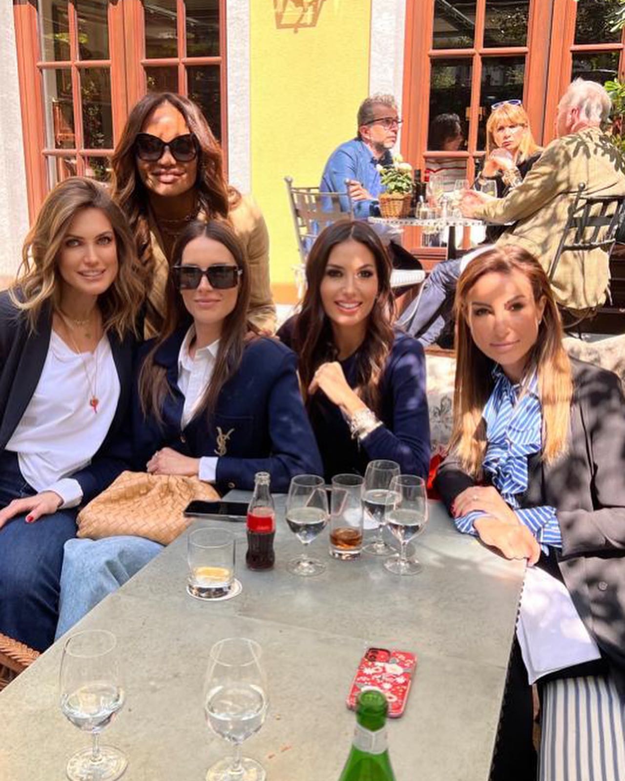 Elisabetta Gregoraci Lunch out with my girls...