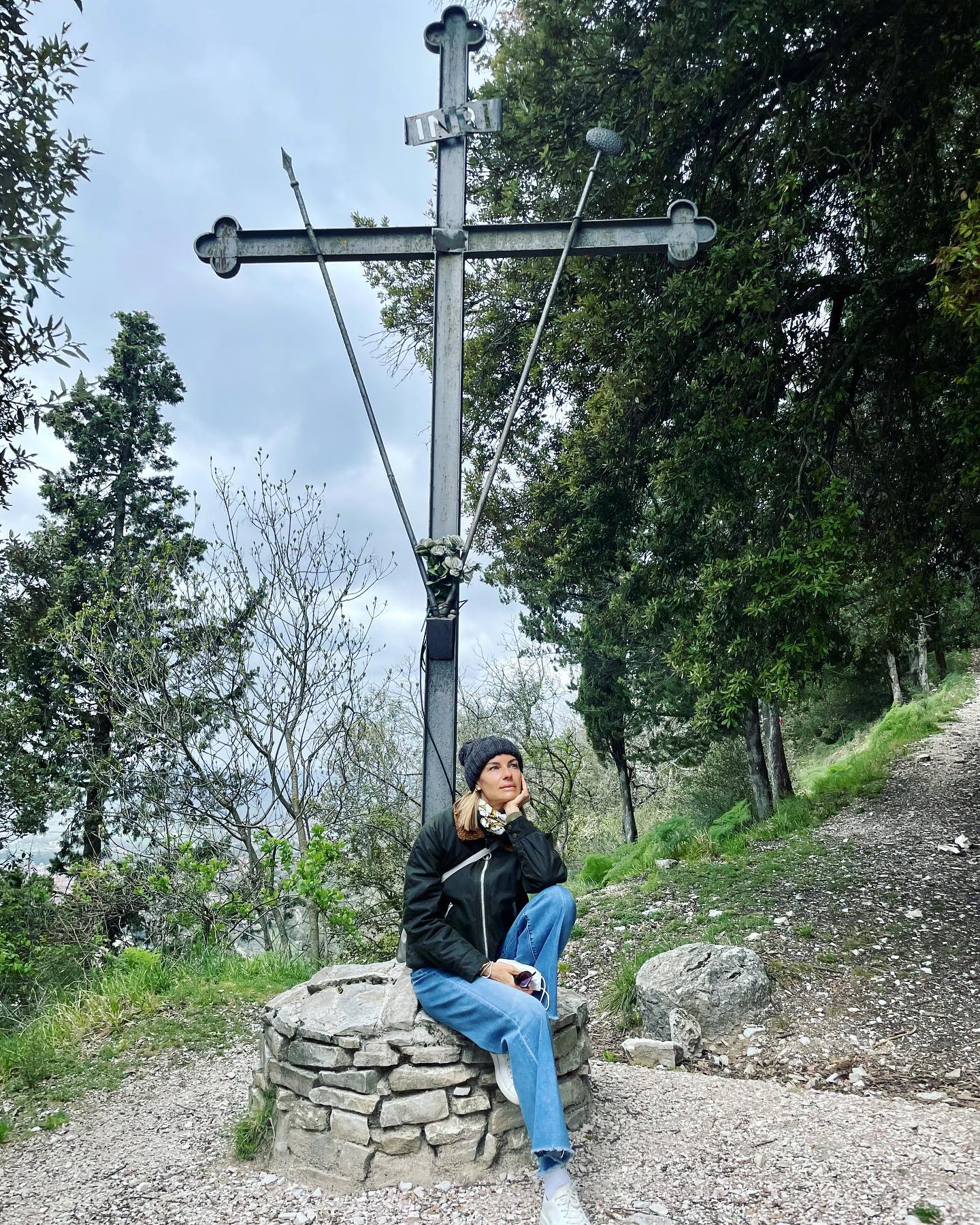 Martina Colombari Buona Pasqua ! 
Gubbio- Santuario e basilica di Sant’Ubaldo...