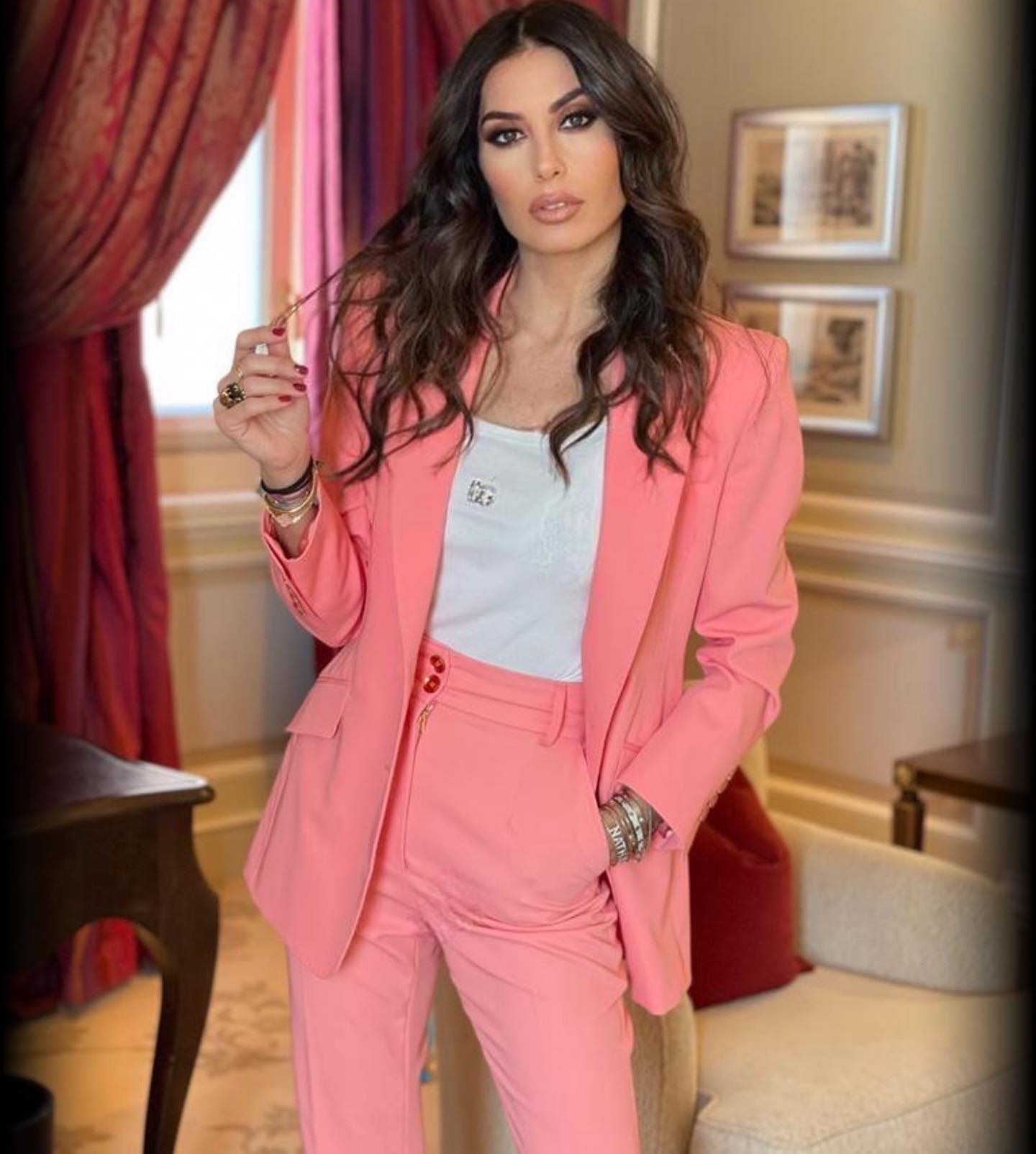 Elisabetta Gregoraci Pink is my new happy color...