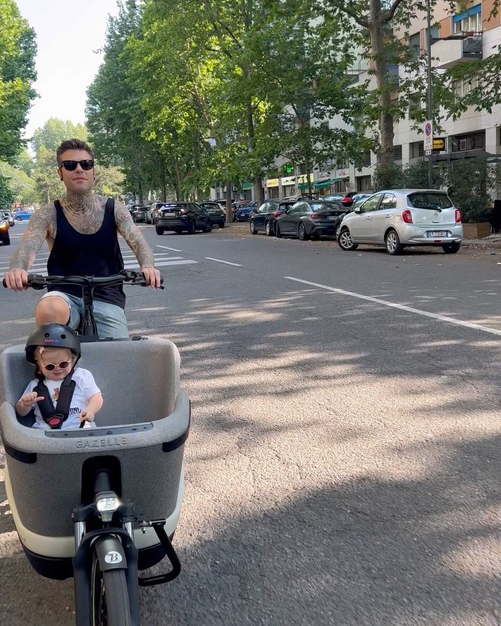 Fedez La vita è fatta da piccoli momenti come questo...