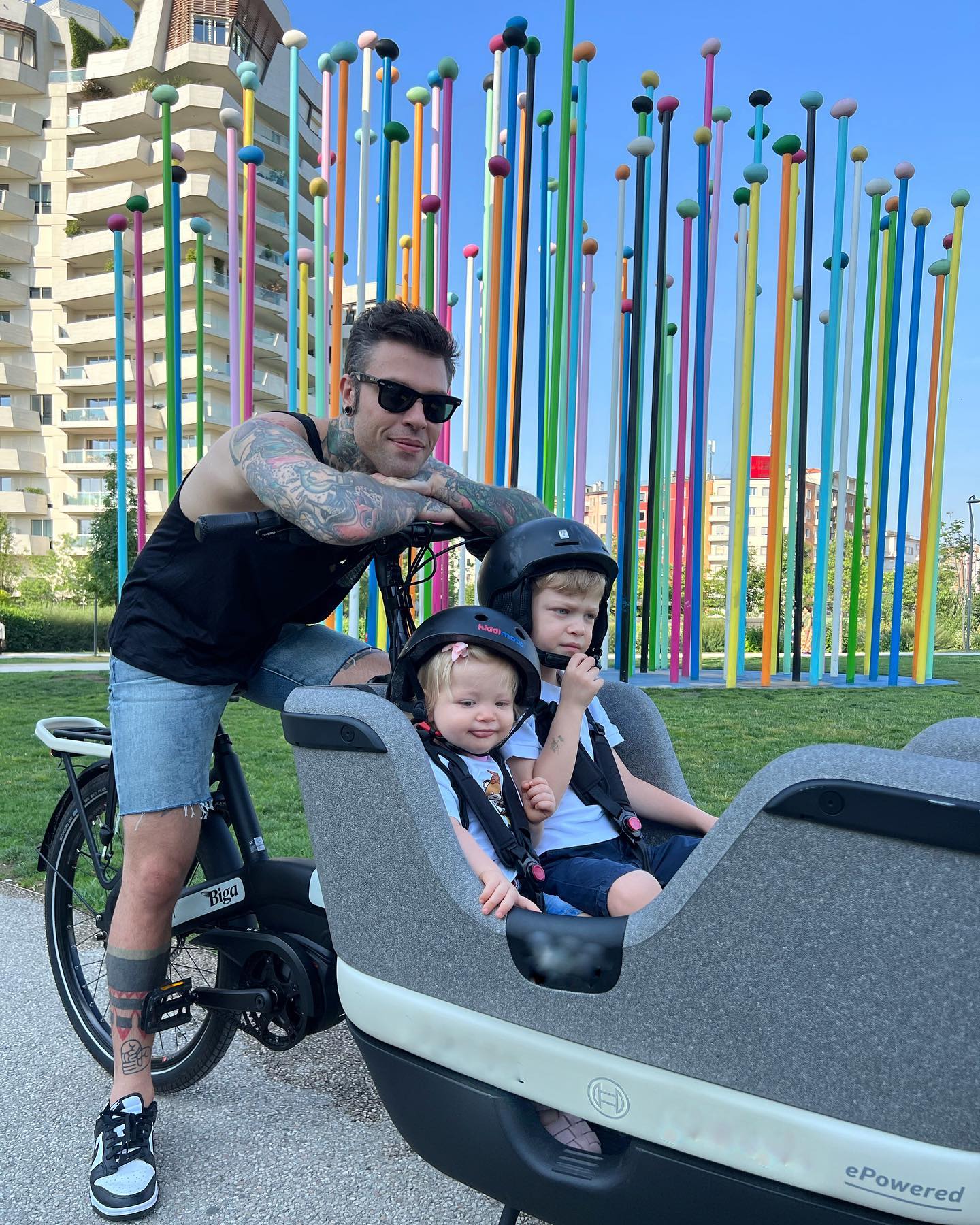 Fedez La vita è fatta da piccoli momenti come questo...