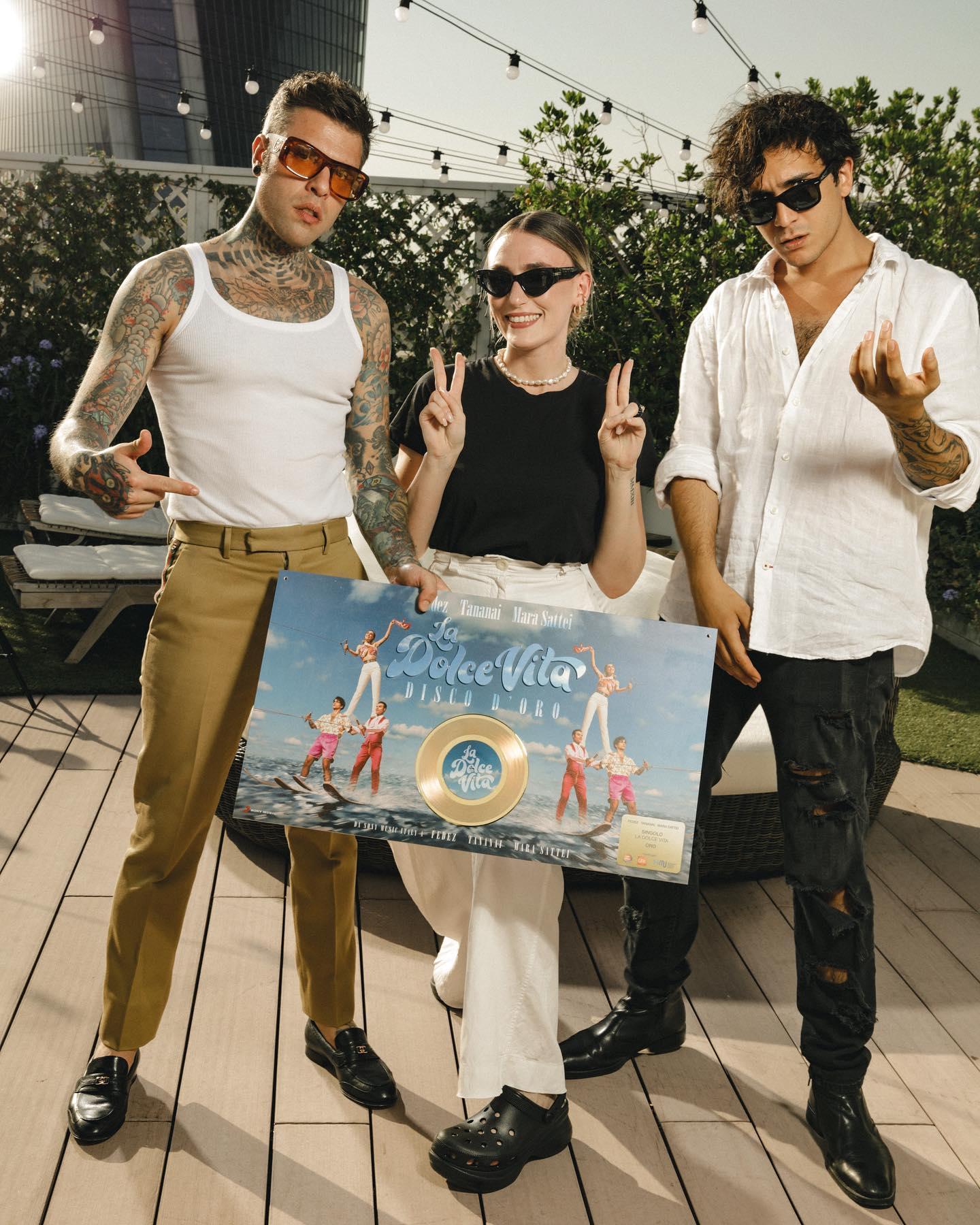 Fedez LA DOLCE VITA è disco d’oro in 2 settimane! 
Grazie a tutti...