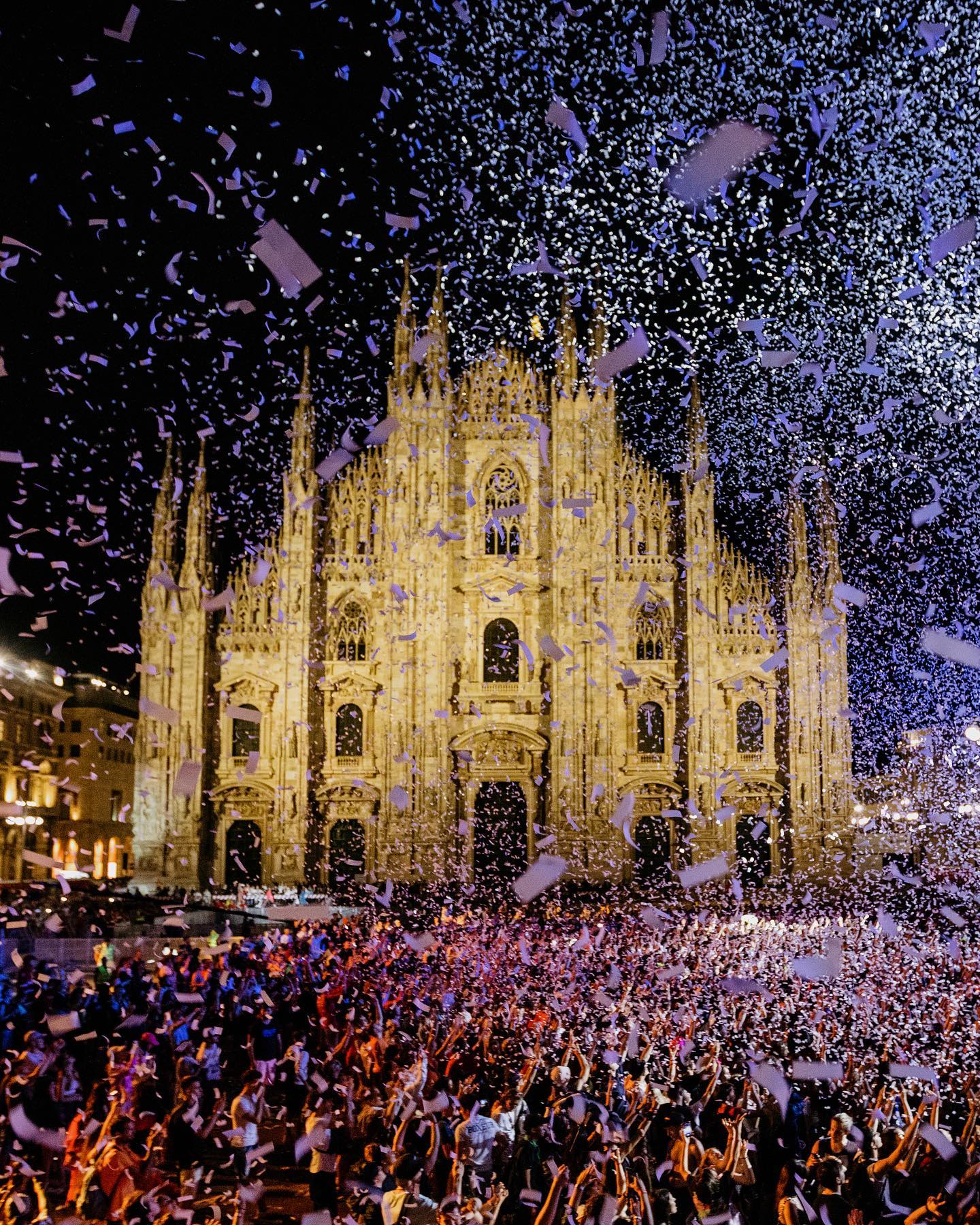 Fedez Ho sognato tutto questo per mesi, ho iniziato a organizzare questo concerto a Fe...