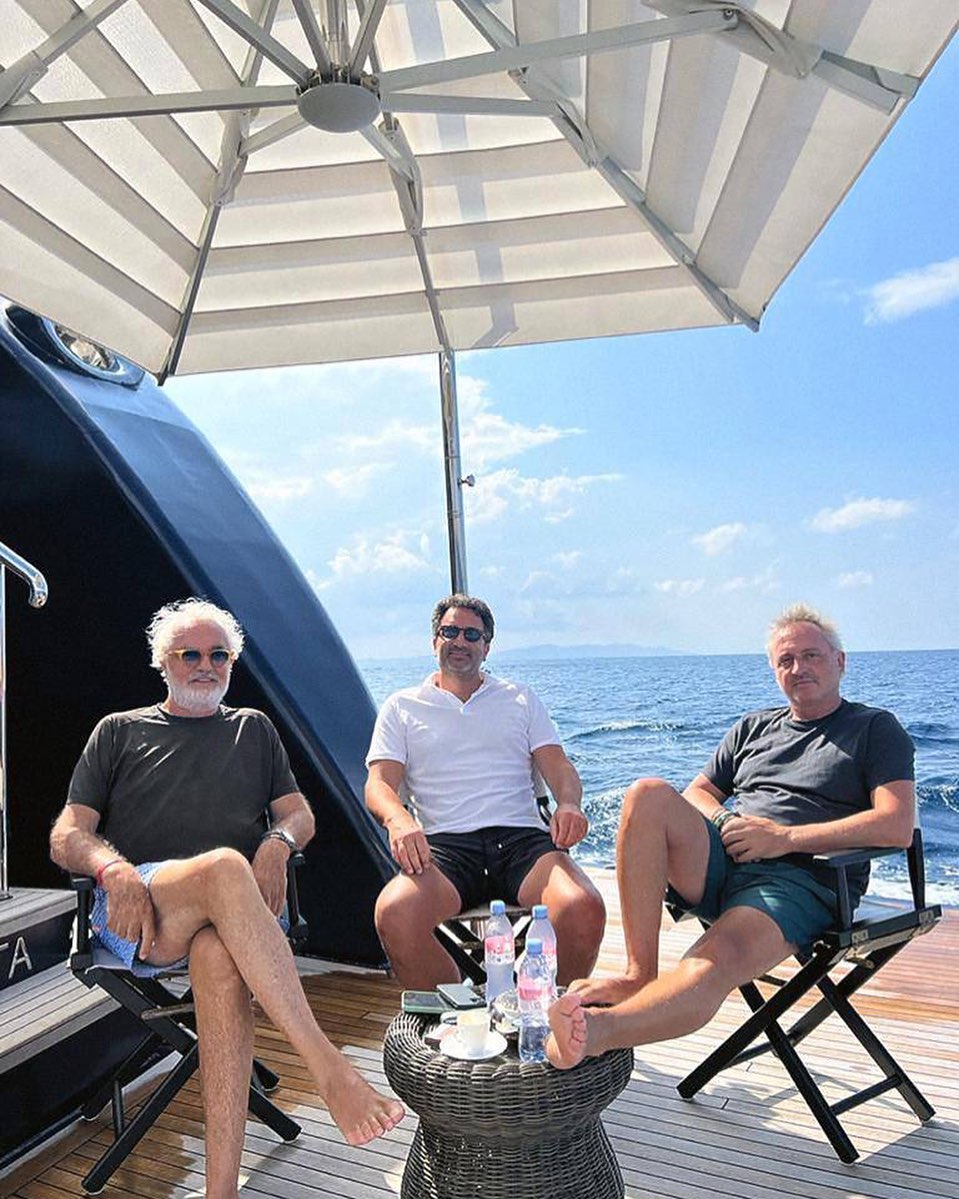 Flavio Briatore In barca con Francesco e Tommaso...