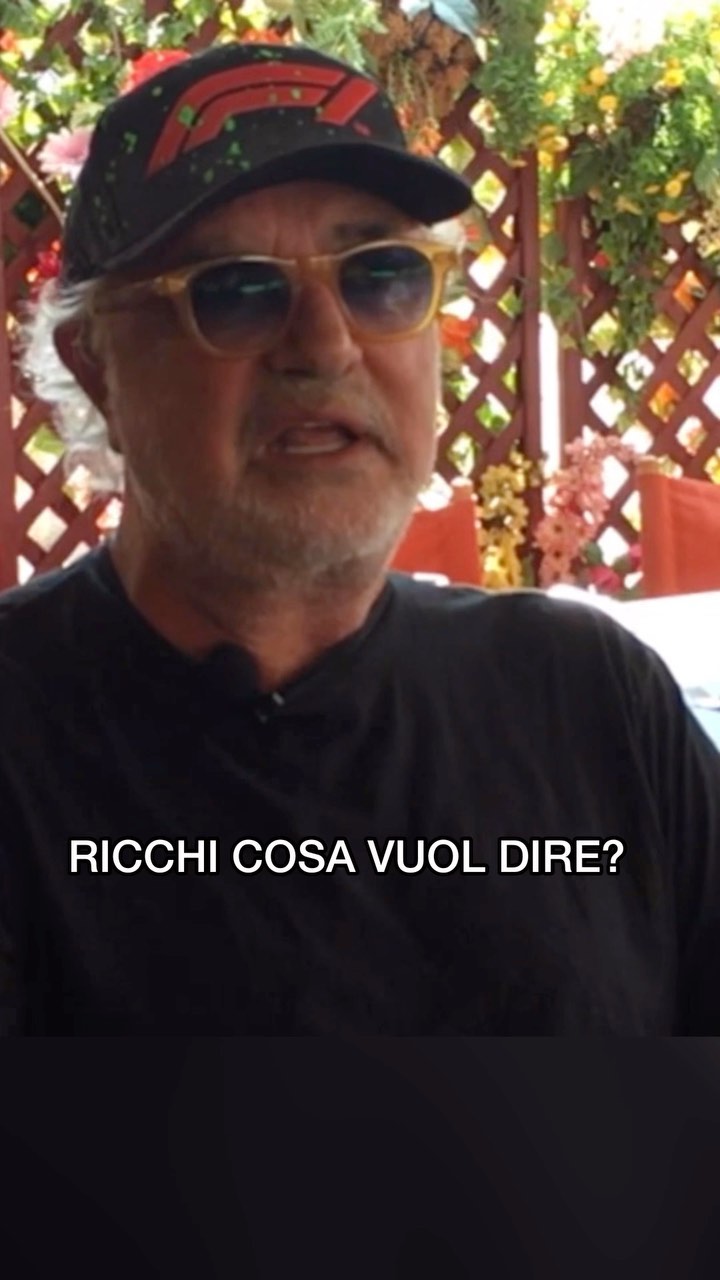 Flavio Briatore Vorrei sapere cosa ne pensate nei commenti 

Tratto dalla mia intervista per med...