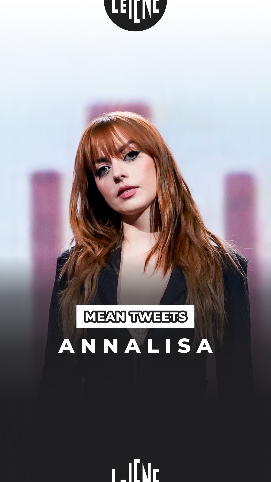 Annalisa risponde ai Mean Tweets del web rivolti a lei...