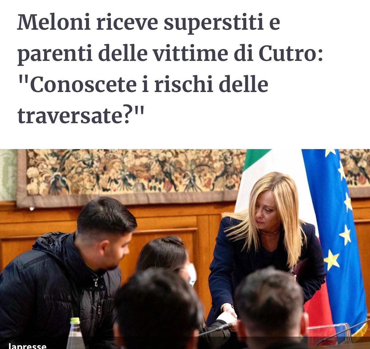 Selvaggia Lucarelli Dopo due settimane, dopo aver trovato il tempo anche per il karaoke, Meloni si d...