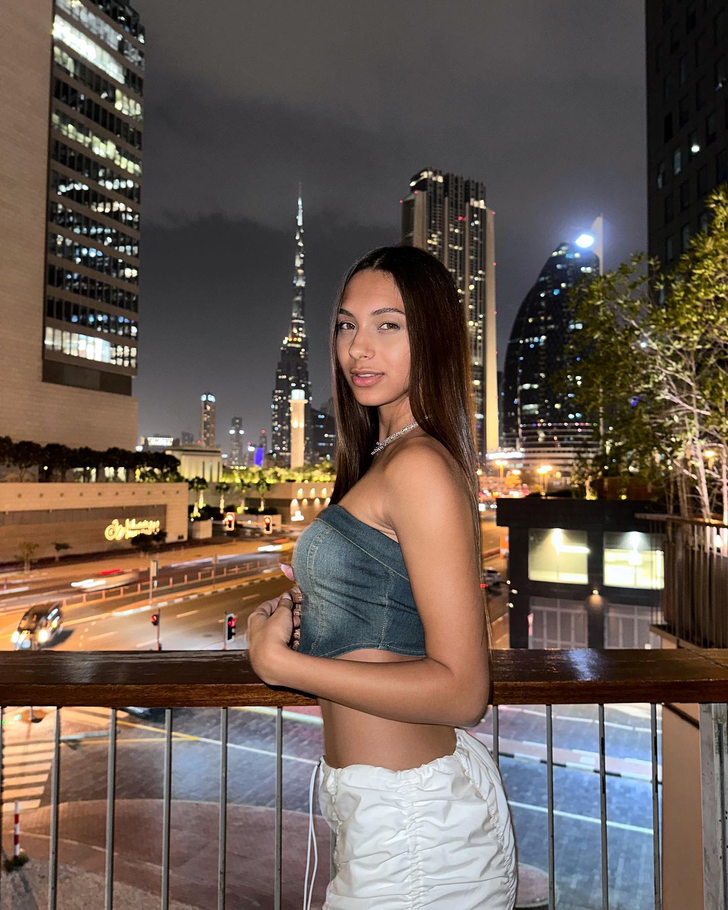 Giulia Ottorini Dubai le tue giornate durano troppo poco...