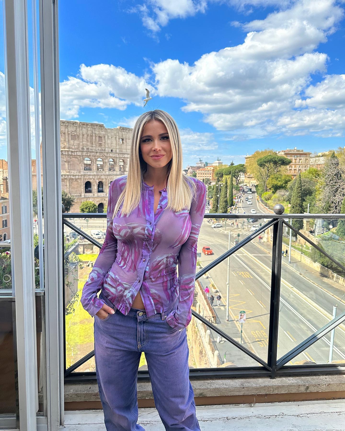 Diletta Leotta Nel museo a cielo aperto 

Presto   su...