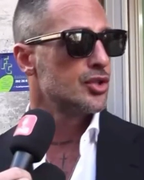 Fabrizio Corona Questa e’ la libertà.. questa e’ l’Italia che voglio. Basta con questa cultura f...