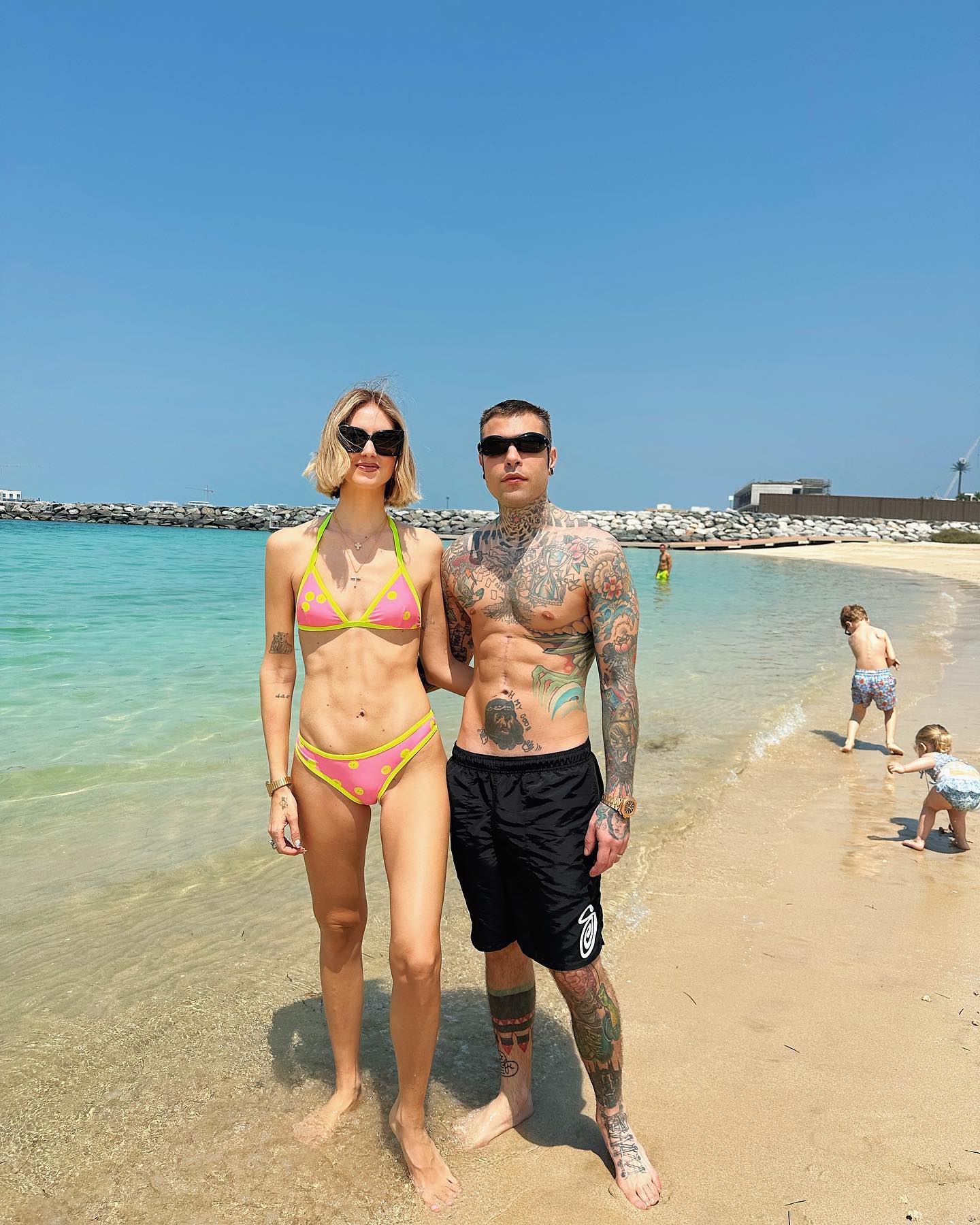 Fedez Buona Pasqua a tutti voi...