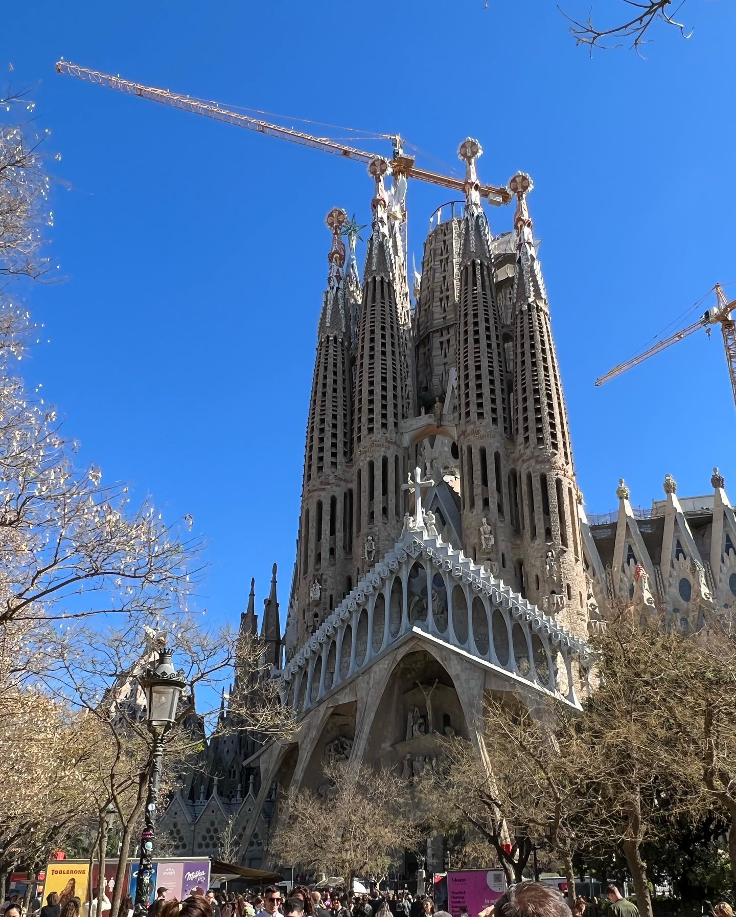 Elisabetta Canalis Te dejo Barcelona...