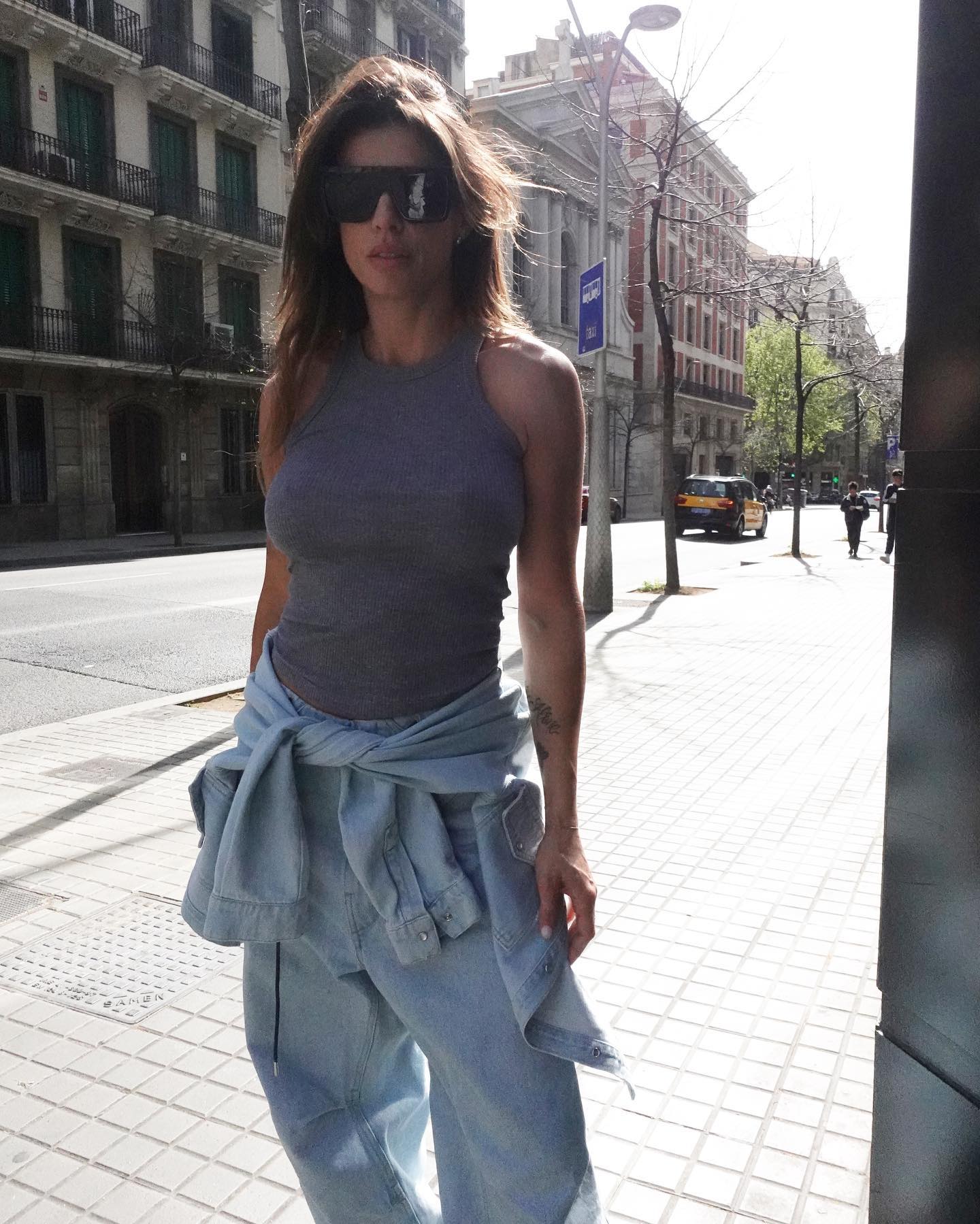 Elisabetta Canalis Te dejo Barcelona...