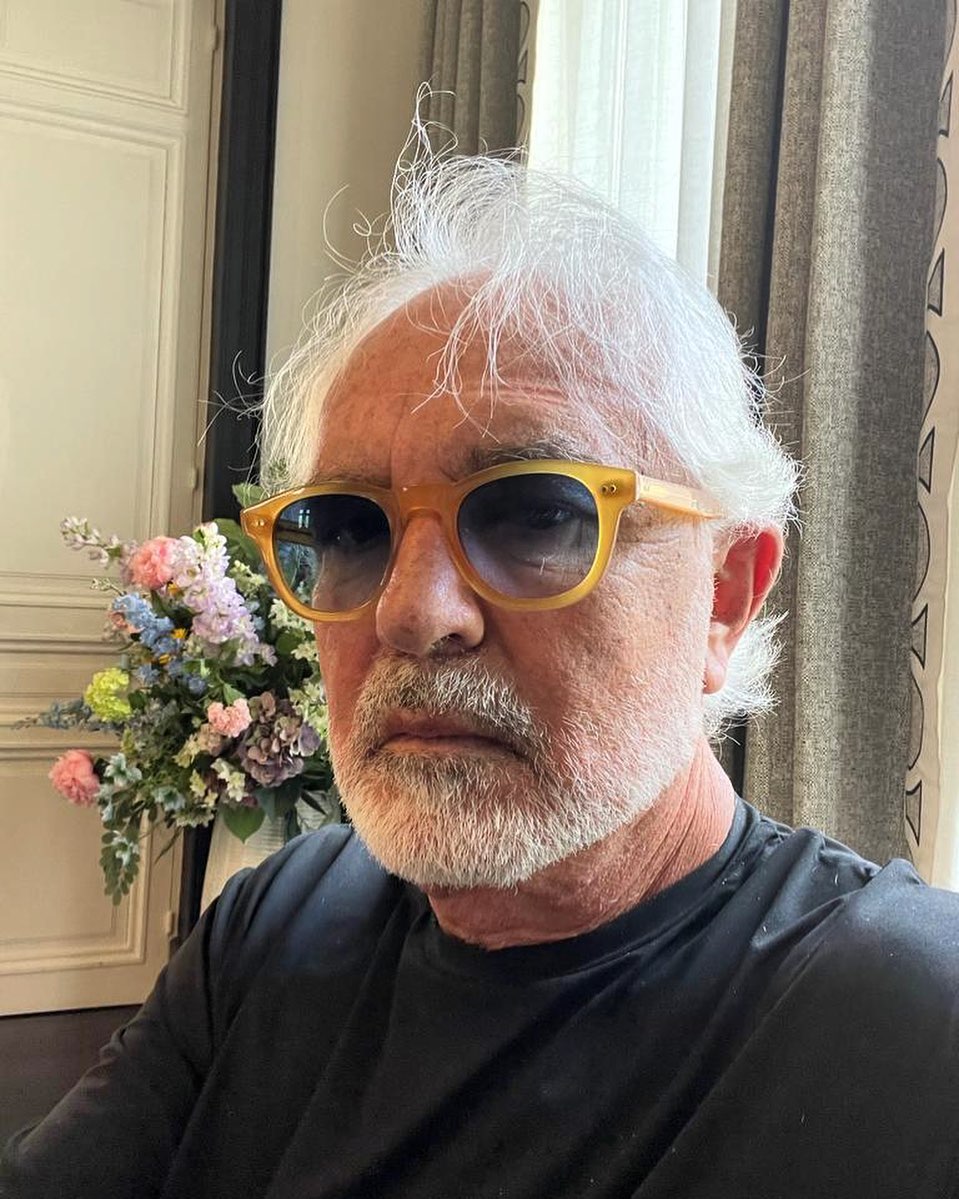 Flavio Briatore La stagione di  va avanti… 
sapete dove sarà il prossimo Gran Premio?...