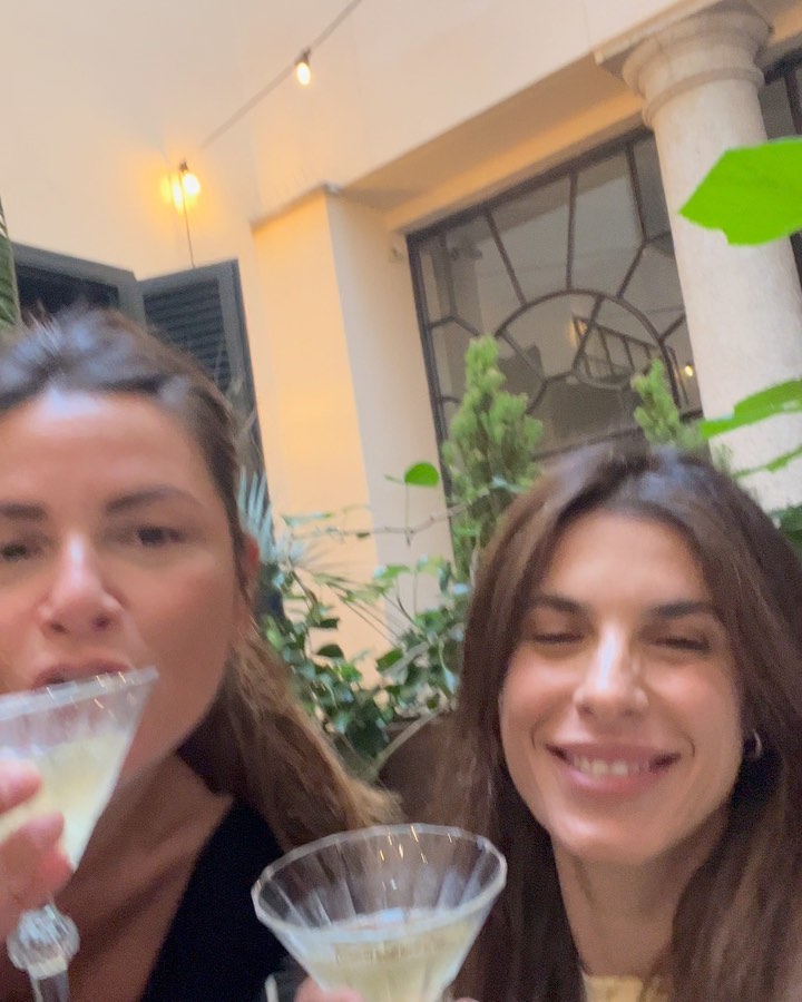 Elisabetta Canalis Primi giorni milanesi .
I love small joys so much, yes I love hot espresso with ...