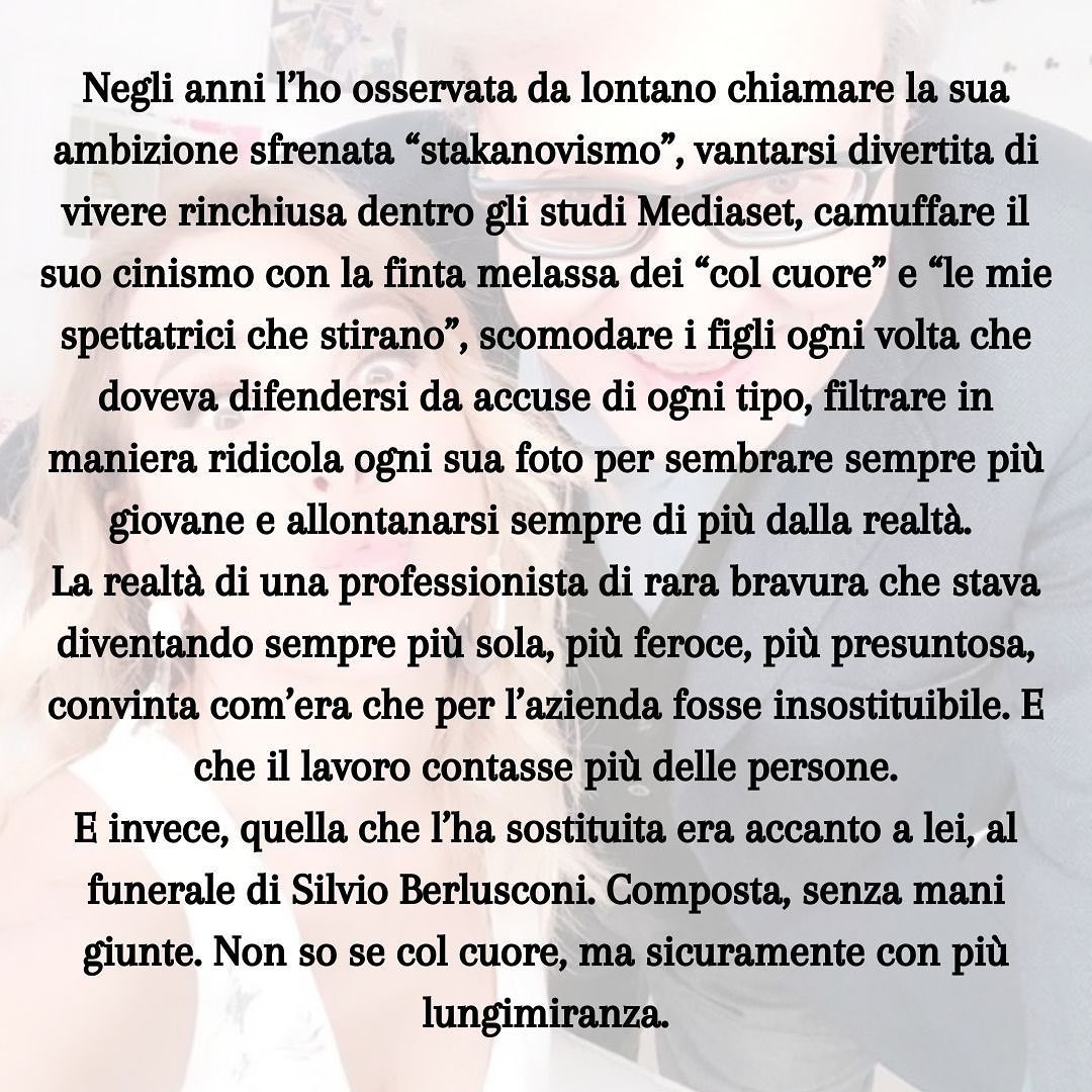 Selvaggia Lucarelli Le mani giunte, il vestito di pizzo nero, l’aria teatrale da prefica salentina, ...