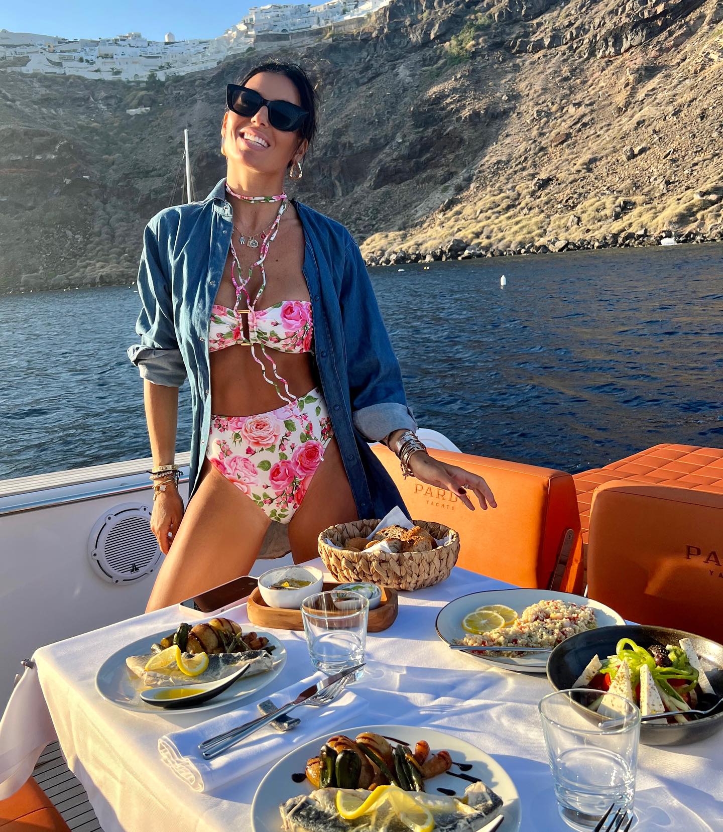 Elisabetta Gregoraci • Santorini whispers...