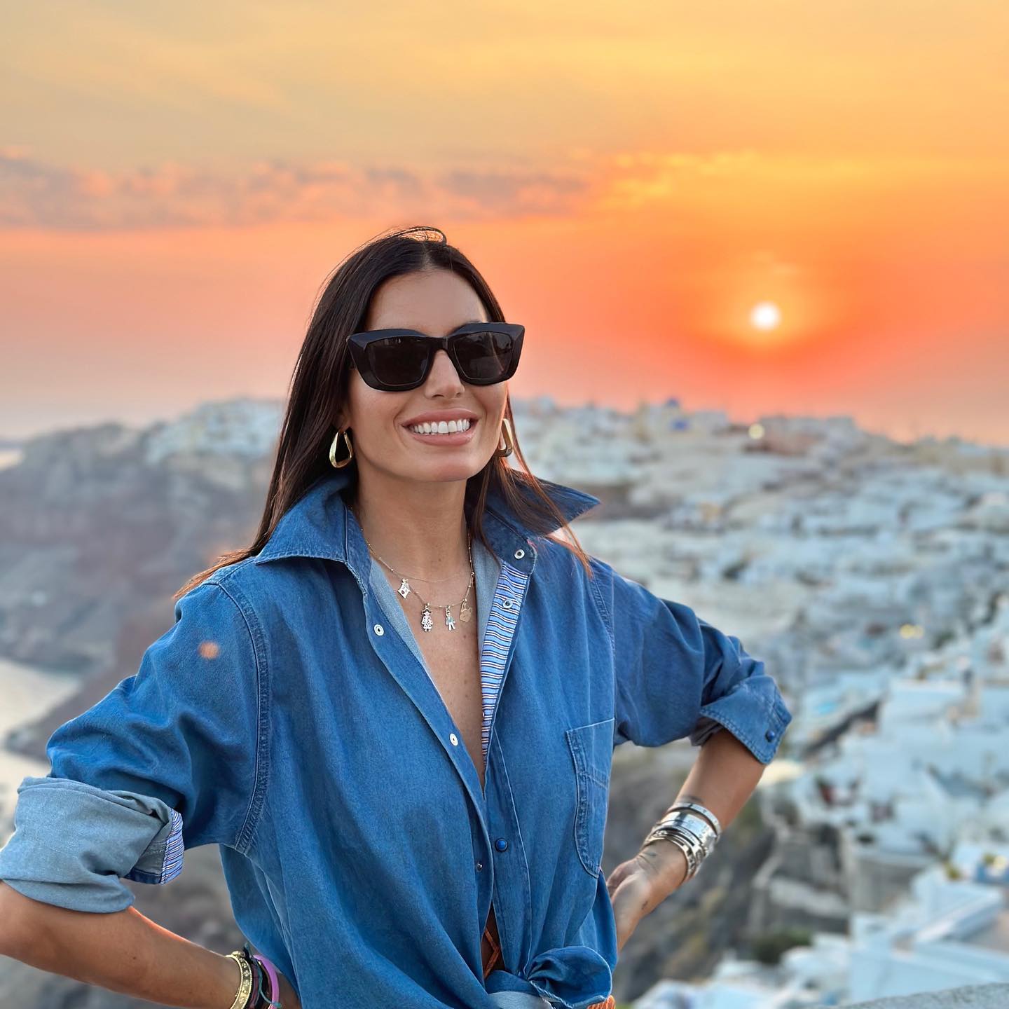 Elisabetta Gregoraci • Santorini, timeless beauty...