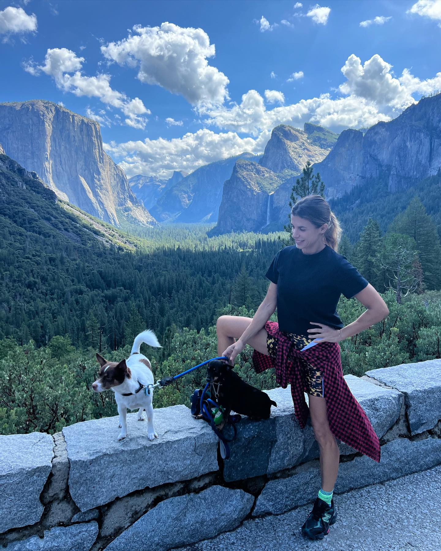 Elisabetta Canalis En route to El Capitan...