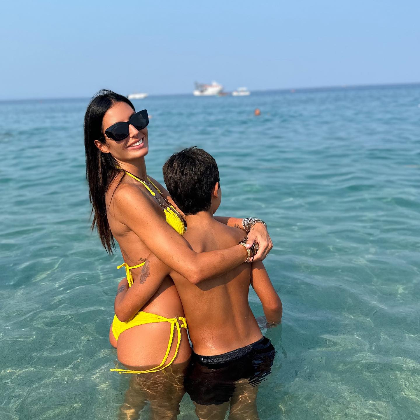 Elisabetta Gregoraci • Tornare dove il cuore è davvero a casa...