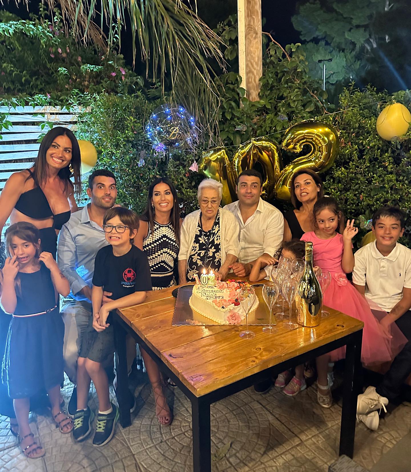 Elisabetta Gregoraci • La nonna compie 102 anni oggi, un secolo e più di vita e valori che solo i non...