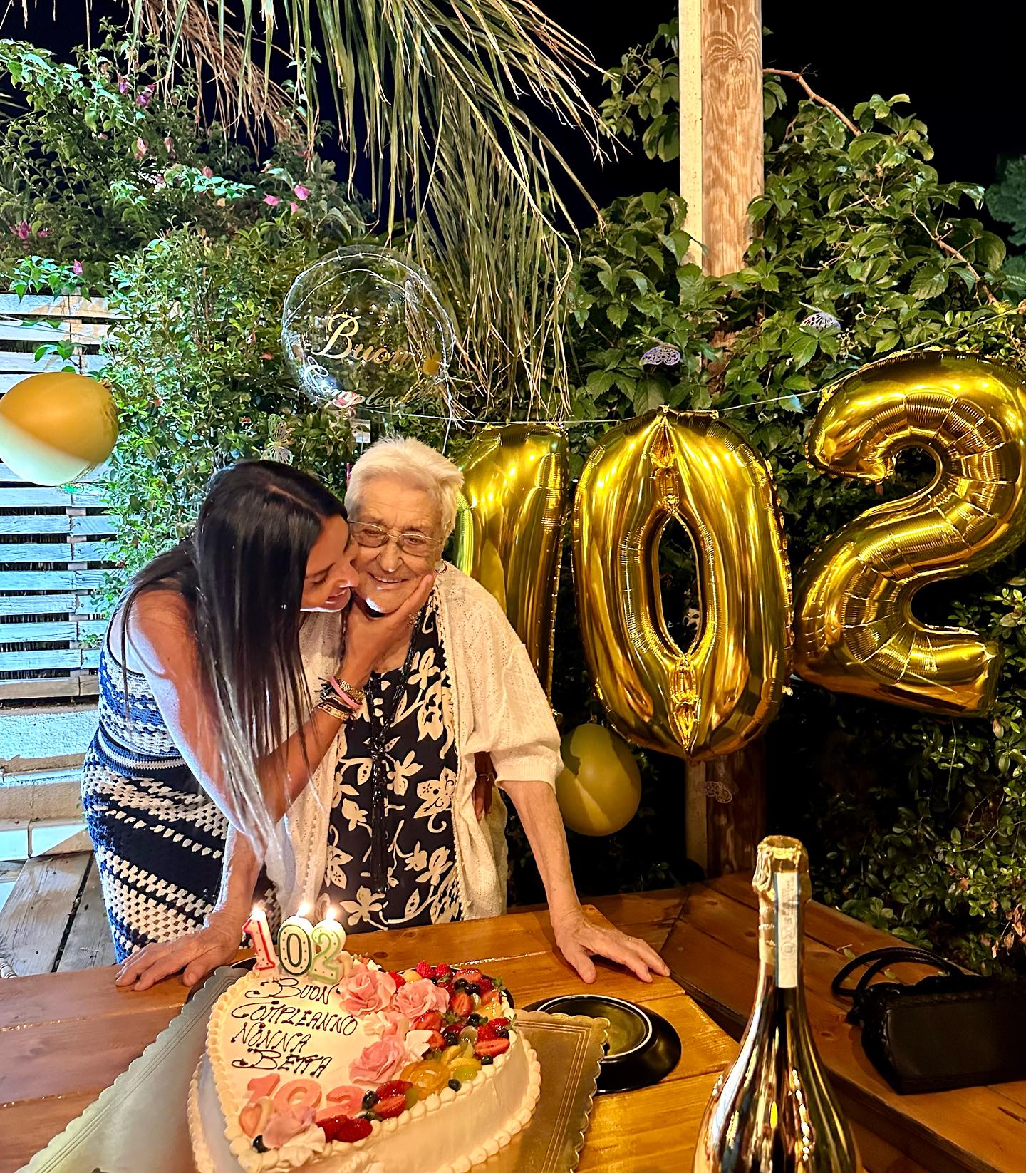 Elisabetta Gregoraci • La nonna compie 102 anni oggi, un secolo e più di vita e valori che solo i non...