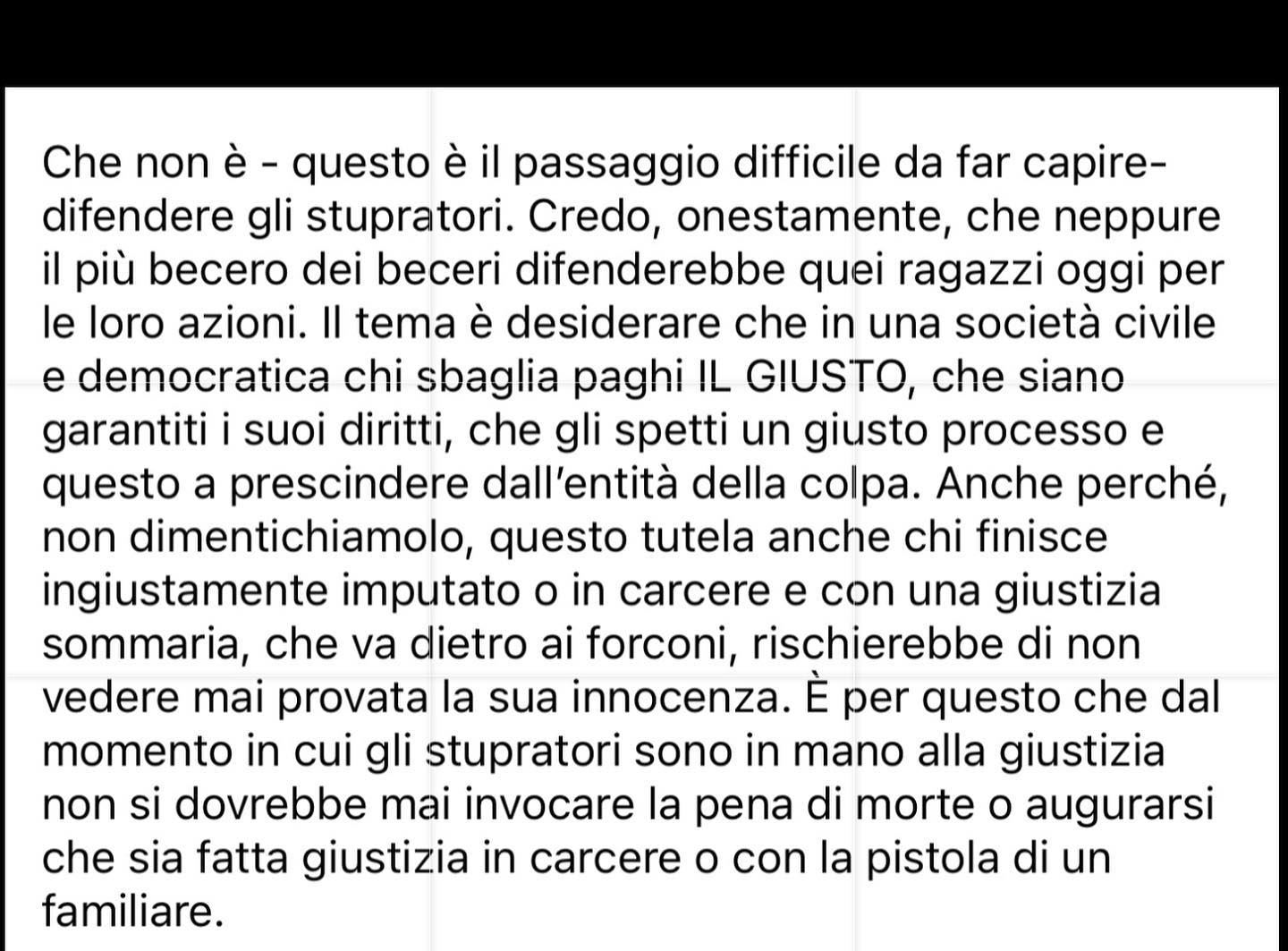 Selvaggia Lucarelli Pensate di essere migliori del branco, ma siete branco anche voi. (GALLERY)...