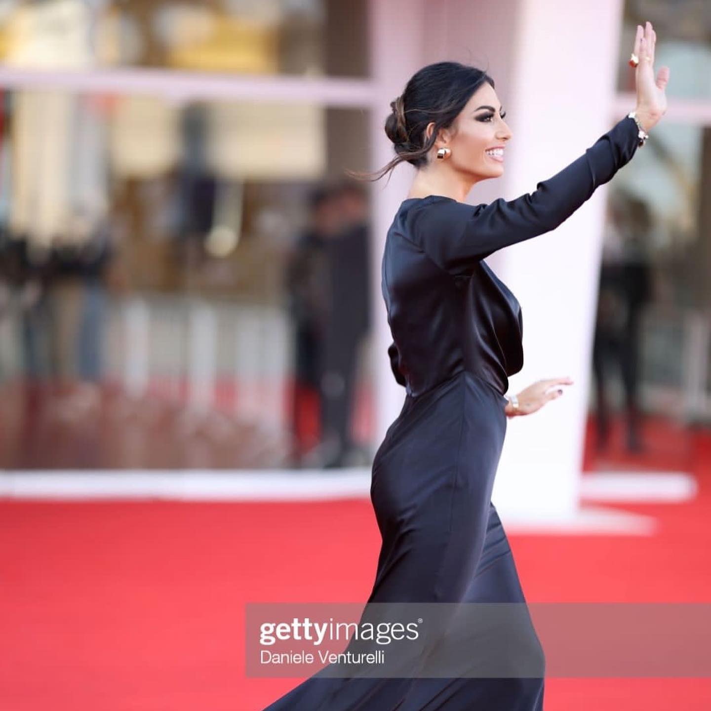 Elisabetta Gregoraci • Cuore che batte forte a Venezia 
Per questo magico Red Carpet ho scelto di ind...