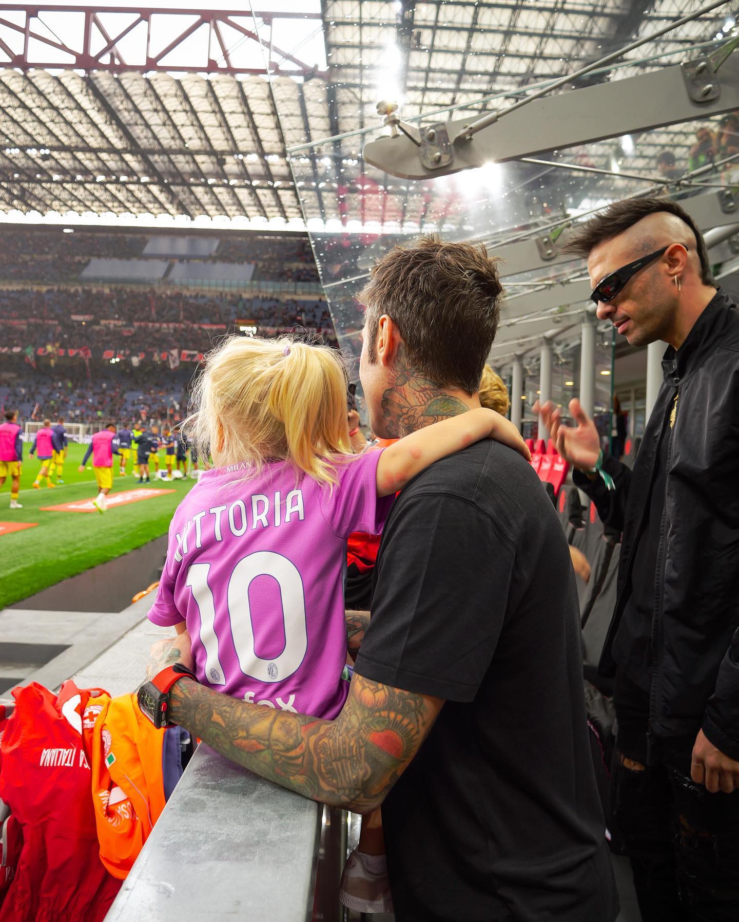 Fedez Prima volta allo stadio...