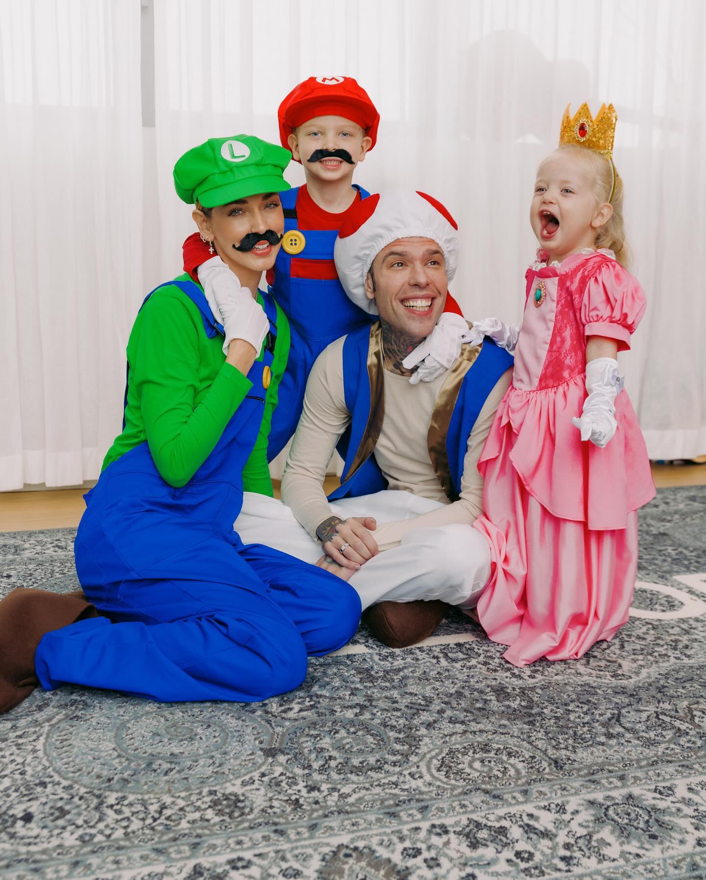 Fedez Super Mario family...