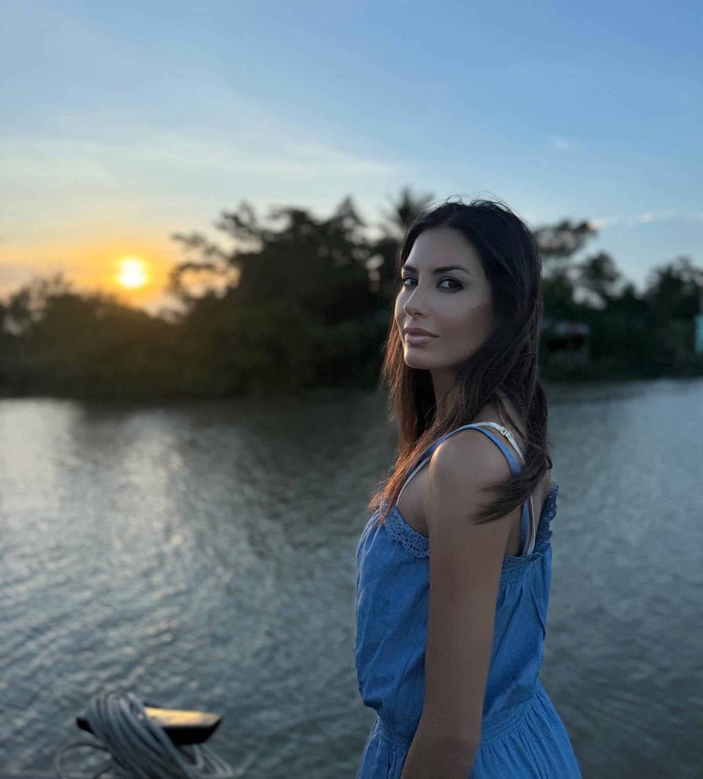 Elisabetta Gregoraci • Vietnam giorno 2 - Nel cuore del Delta del Mekong 
 
A bordo dello Sanpam, una...