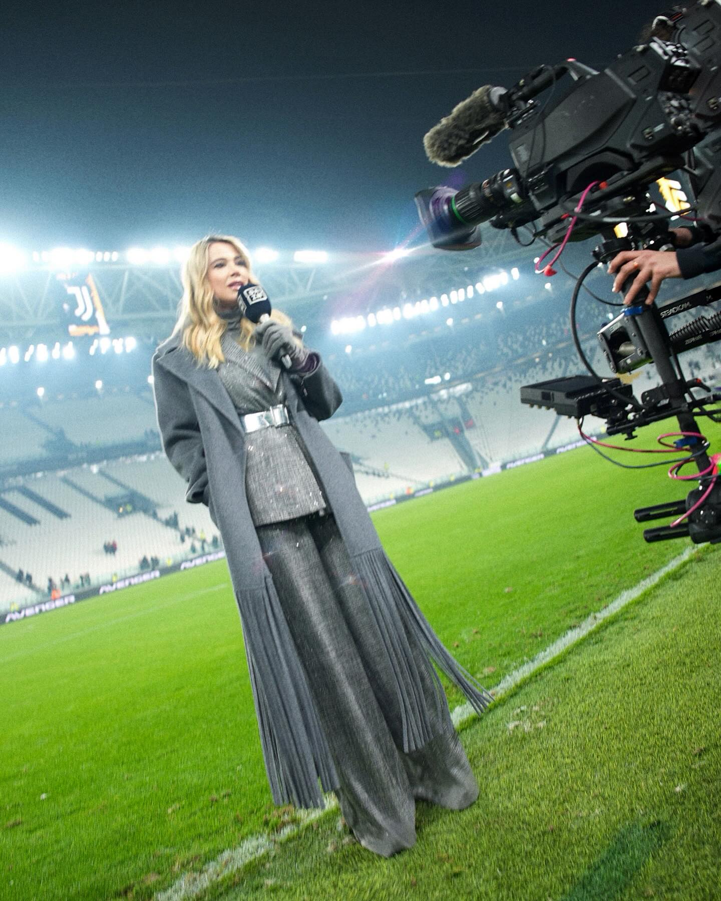 Diletta Leotta Juventus-Napoli tracklist

Campioni del Mondo 
Merenda 
Maglie termiche 
Sorrisi...